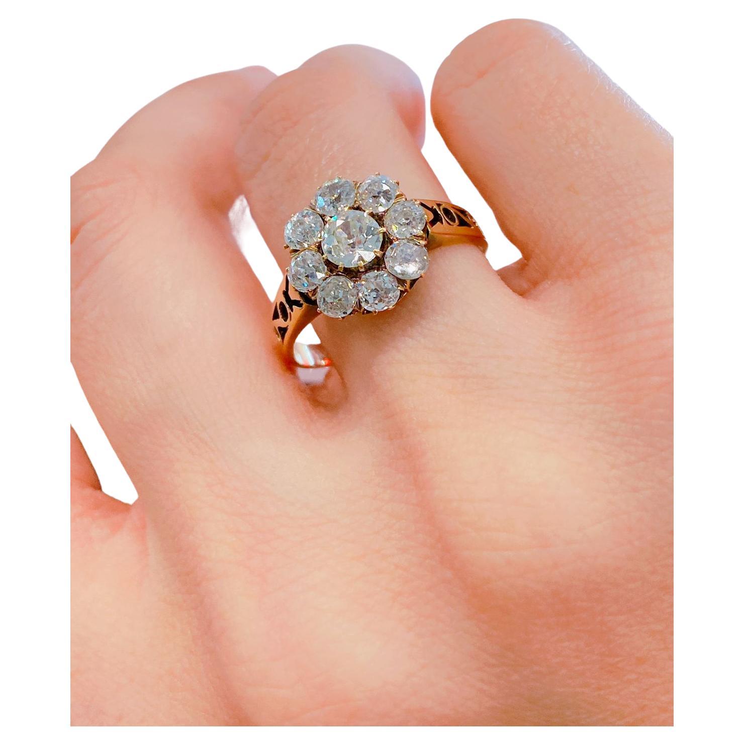 Bague russe ancienne en or avec diamants taille vieille mine Bon état à Cairo, EG