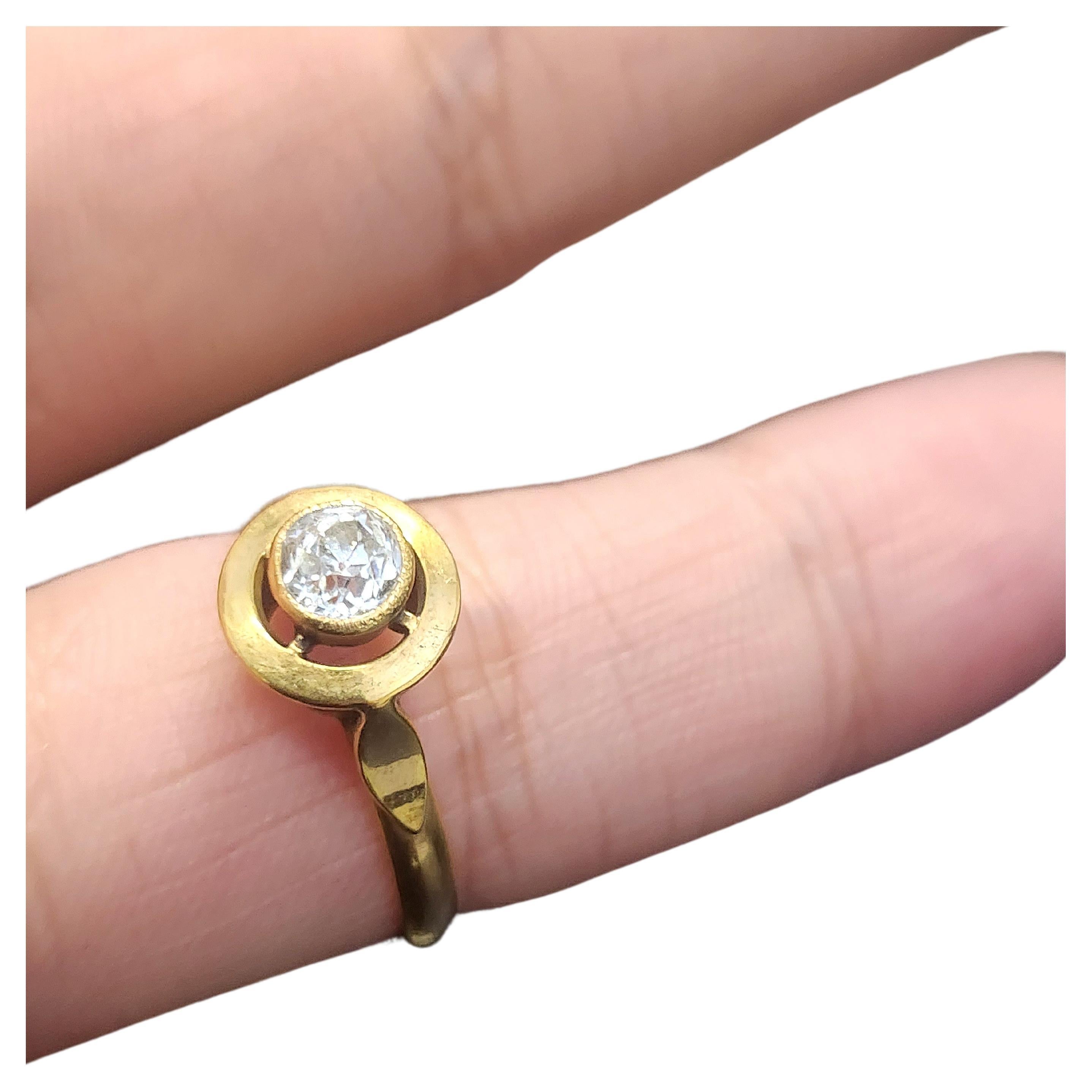 Simple Antique yellow gold ring in closed prongs style with an estimate diamond weight 0.30 carats H color white vs clearity in 14k gold finest dates back to the late imperial russian era 1917/1920s