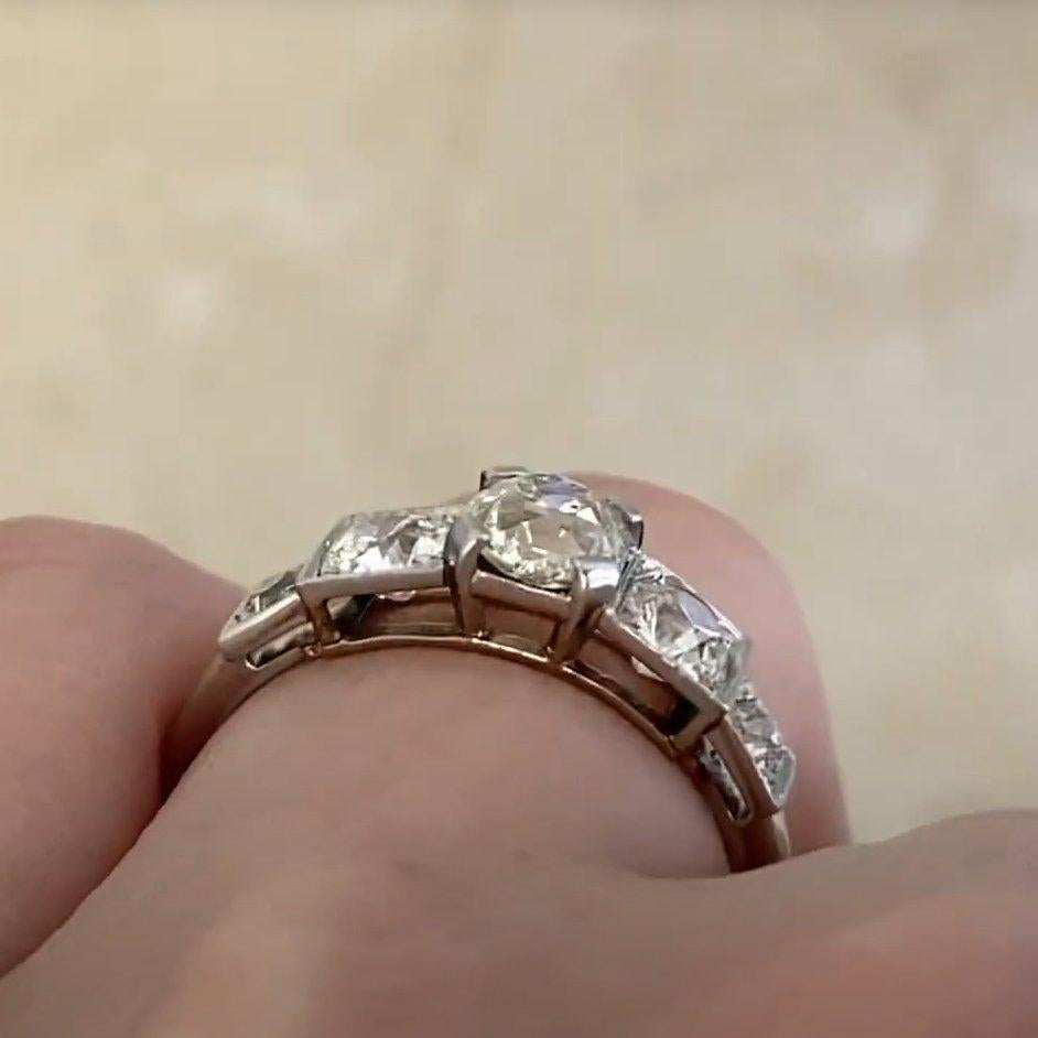 Taglio vecchia miniera Anello antico Diamonds Mine Cut (circa 0,80 carati) con diamante di fidanzamento, platino in vendita