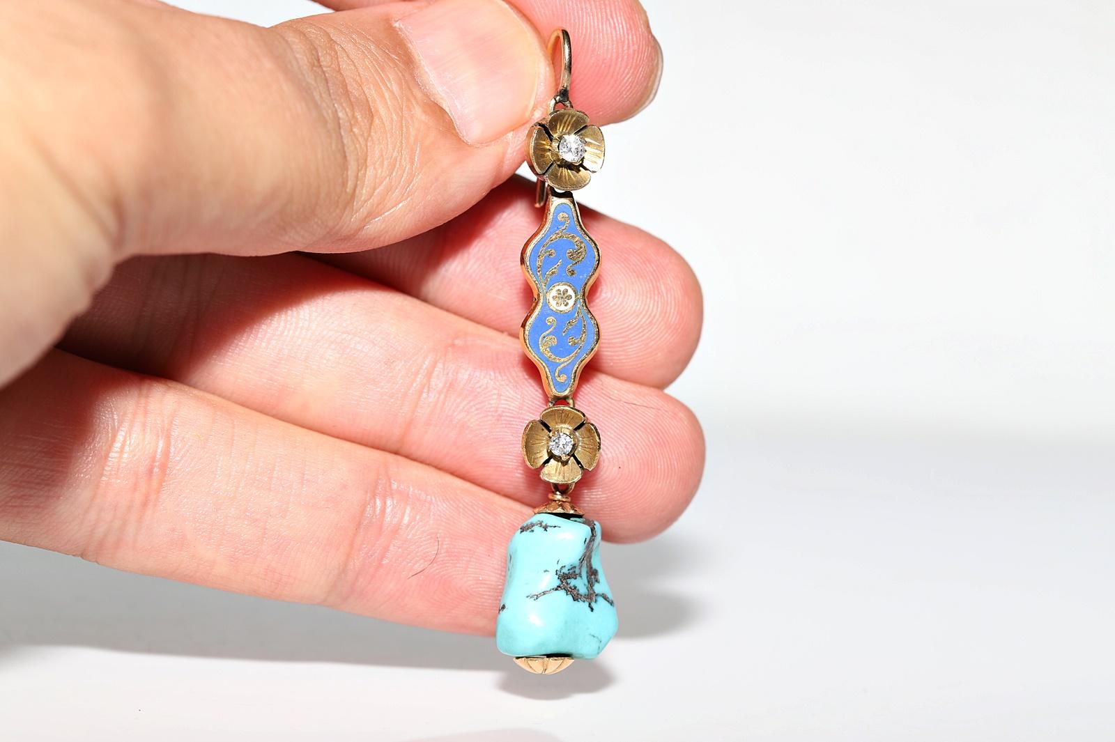 Boucle d'oreille ancienne en or 18k avec diamant naturel, turquoise et émail en vente 4