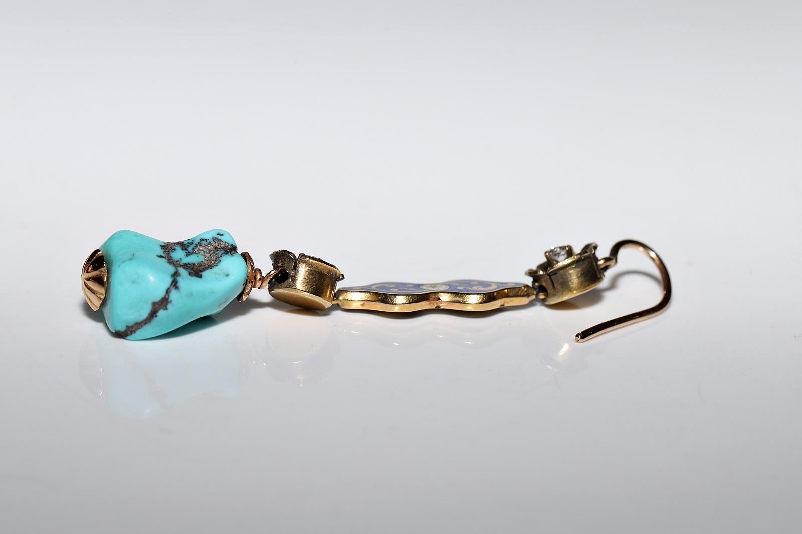 Boucle d'oreille ancienne en or 18k avec diamant naturel, turquoise et émail en vente 1