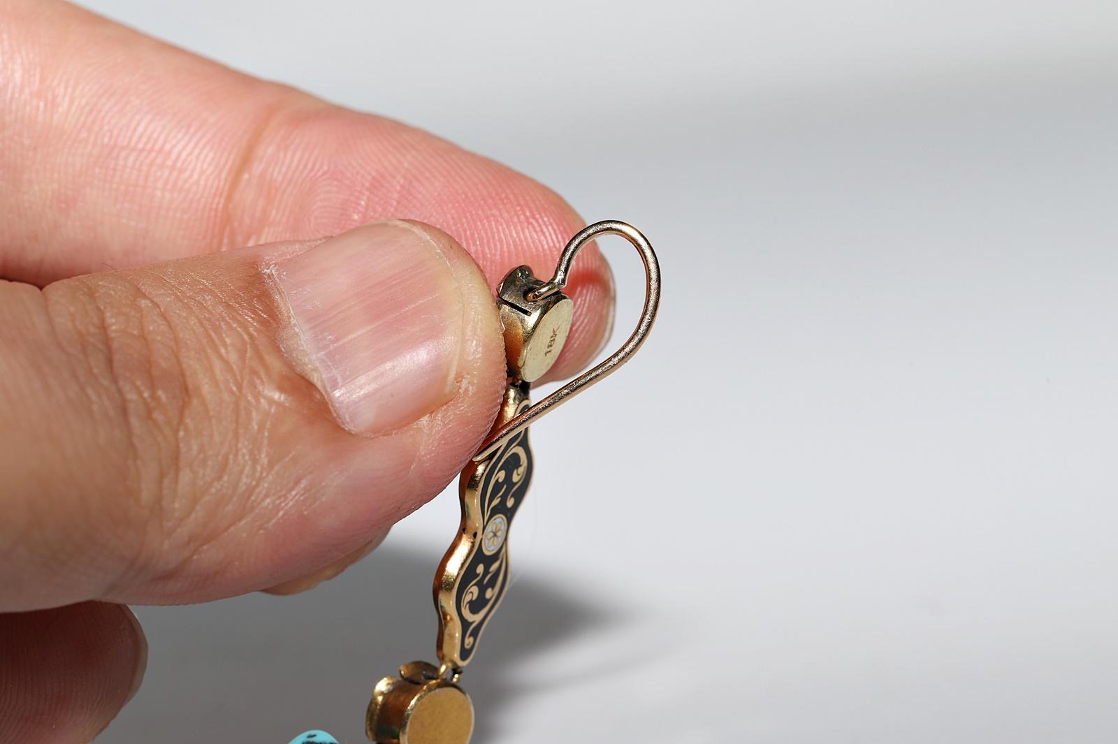 Boucle d'oreille ancienne en or 18k avec diamant naturel, turquoise et émail en vente 2