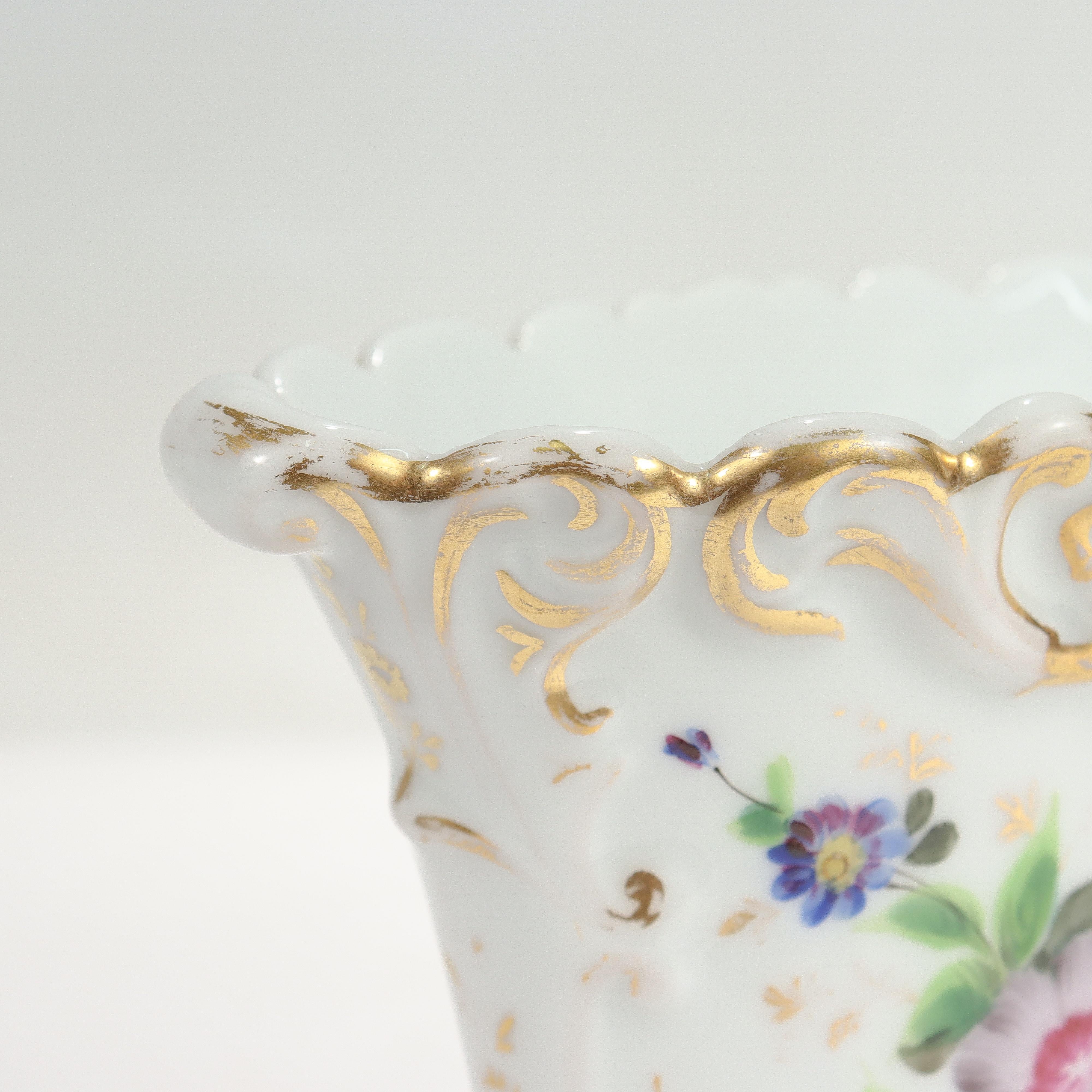 Antique Old Paris or Vieux Paris Porcelain Fan Shaped Vase For Sale 6