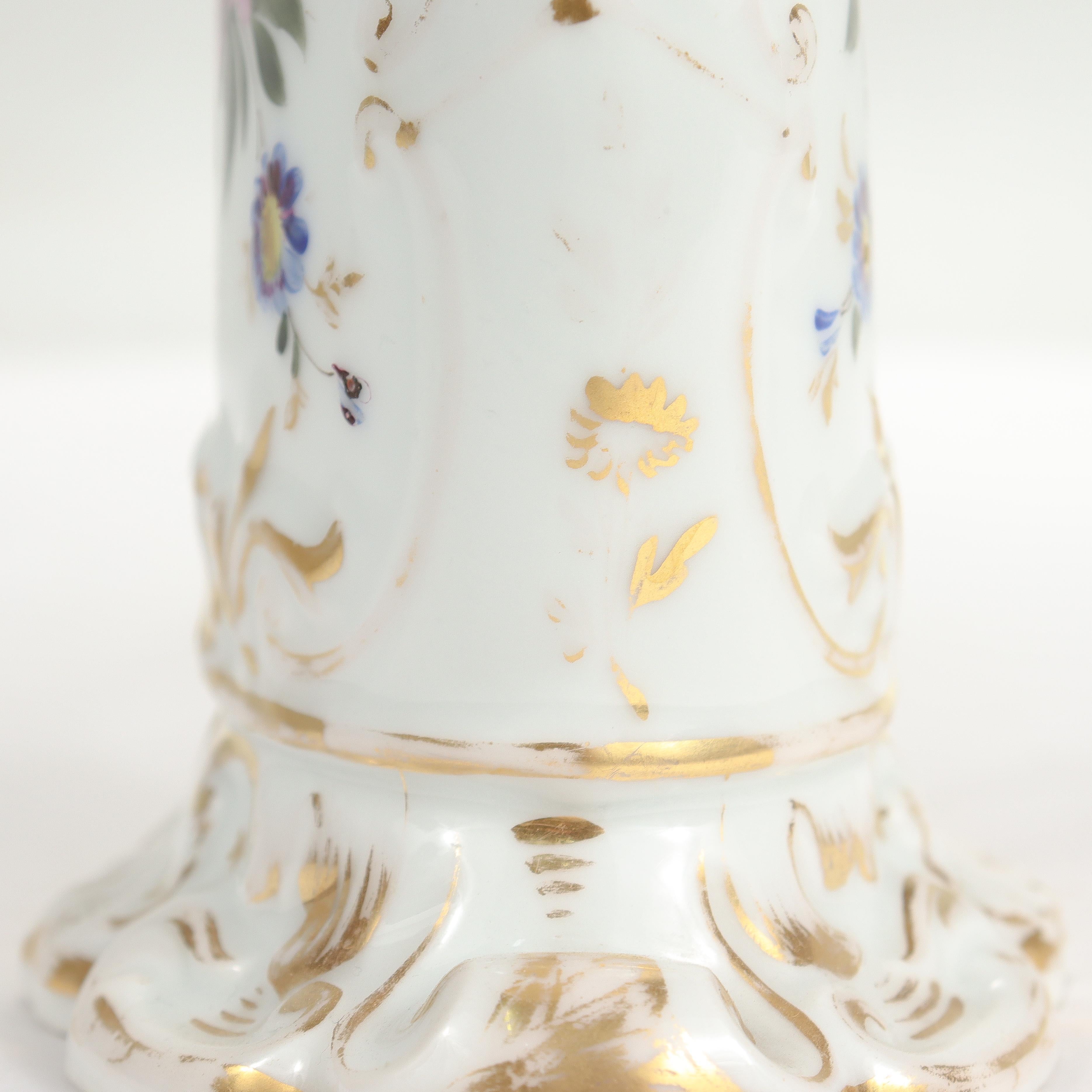 Antique Old Paris or Vieux Paris Porcelain Fan Shaped Vase For Sale 9