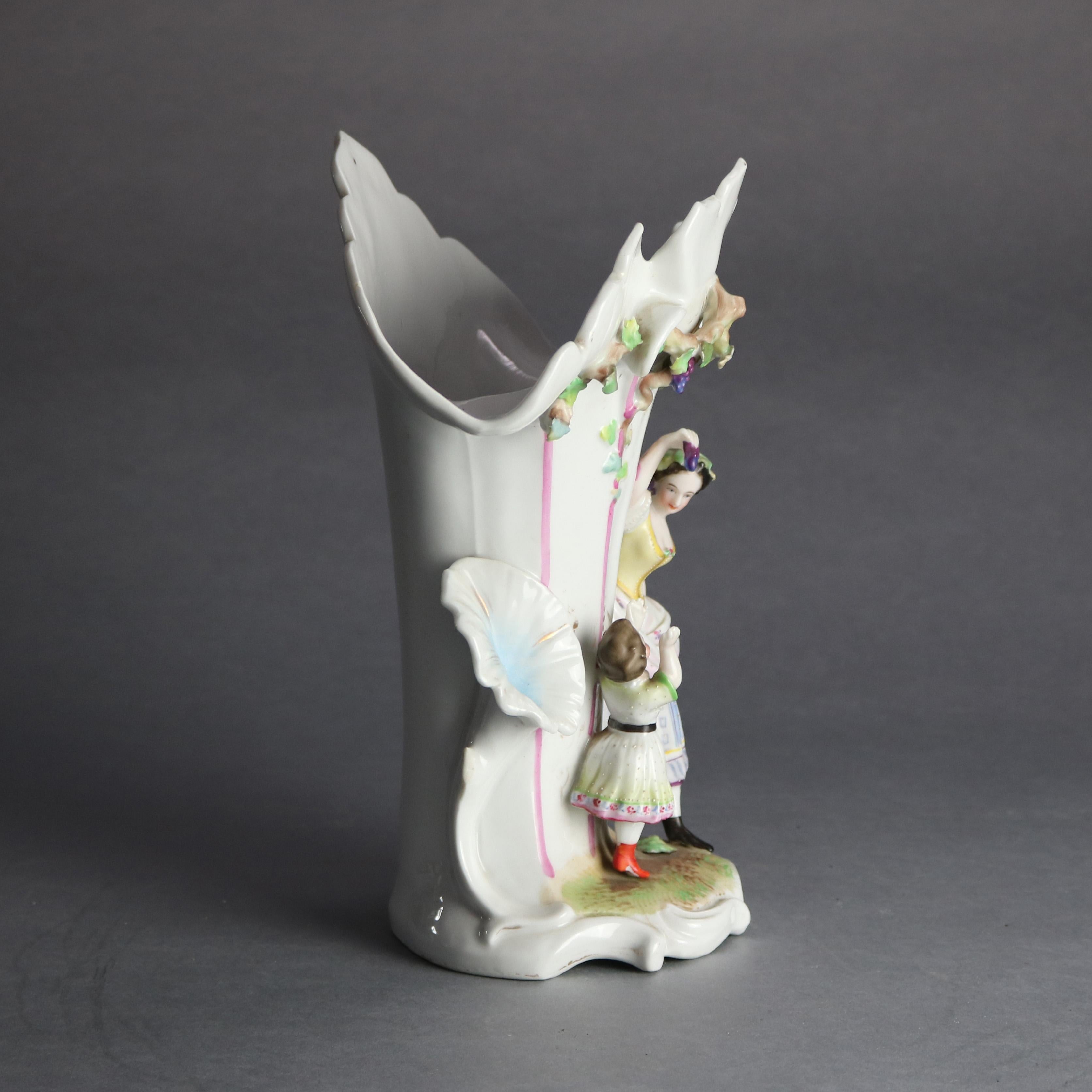 Antique Old Paris Porcelain Figural Spill Vase, Mother and Child, circa 1880 2