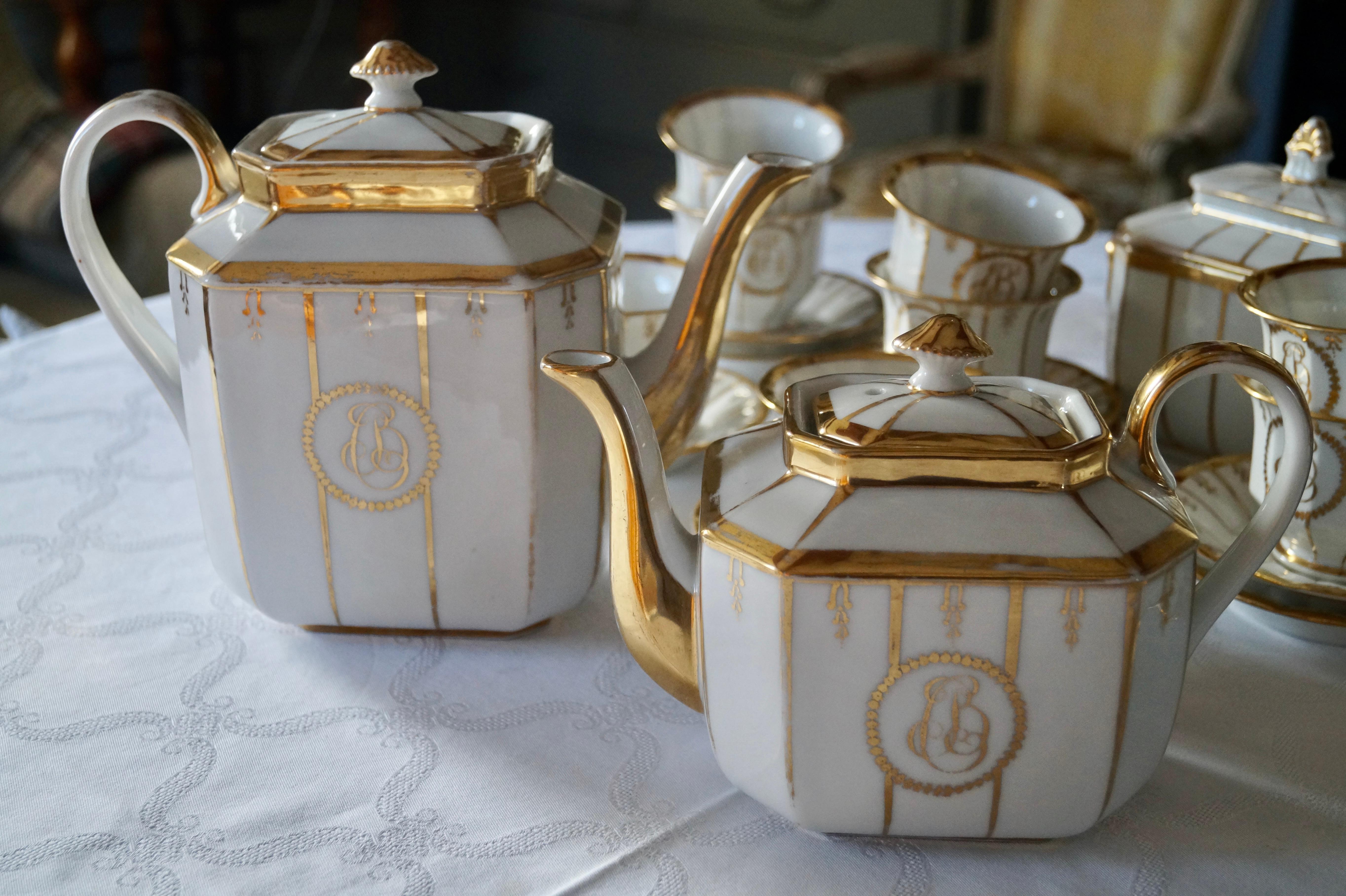 Mid-19th Century Antique Old Paris Porcelain - Porcelaine de Paris Tea Service with Monogram  For Sale
