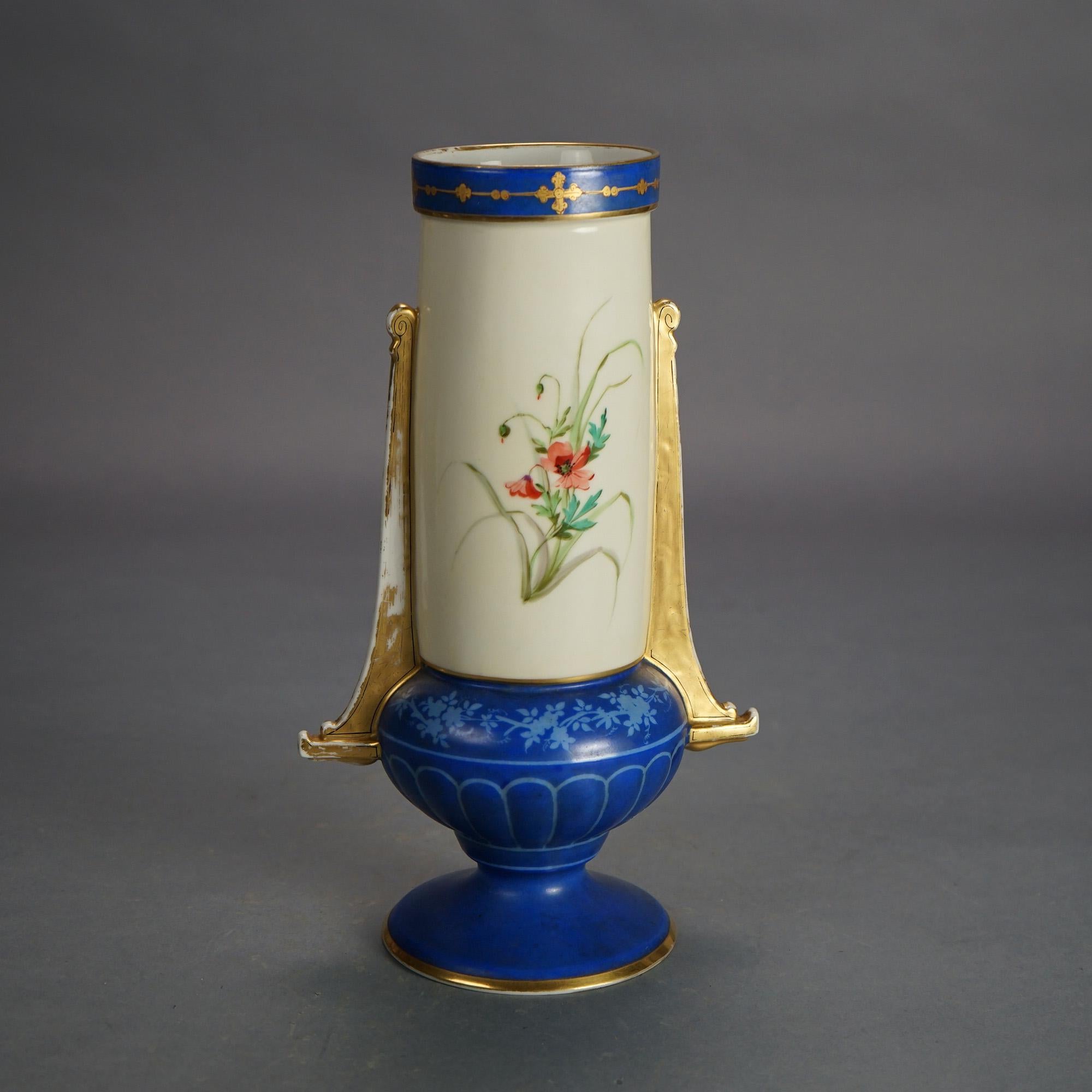Antiguo Jarrón de Porcelana Old Paris con Retrato de Niña y Resalte Dorado C1890 siglo XIX en venta