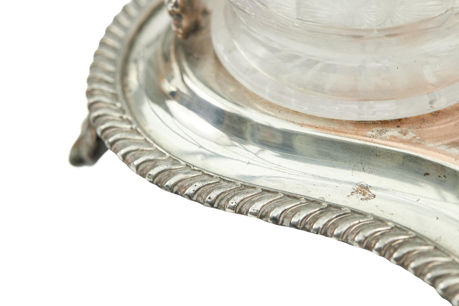 Début de l'époque victorienne Ancienne carafe de carafe Sheffield à trois bouteilles en vente