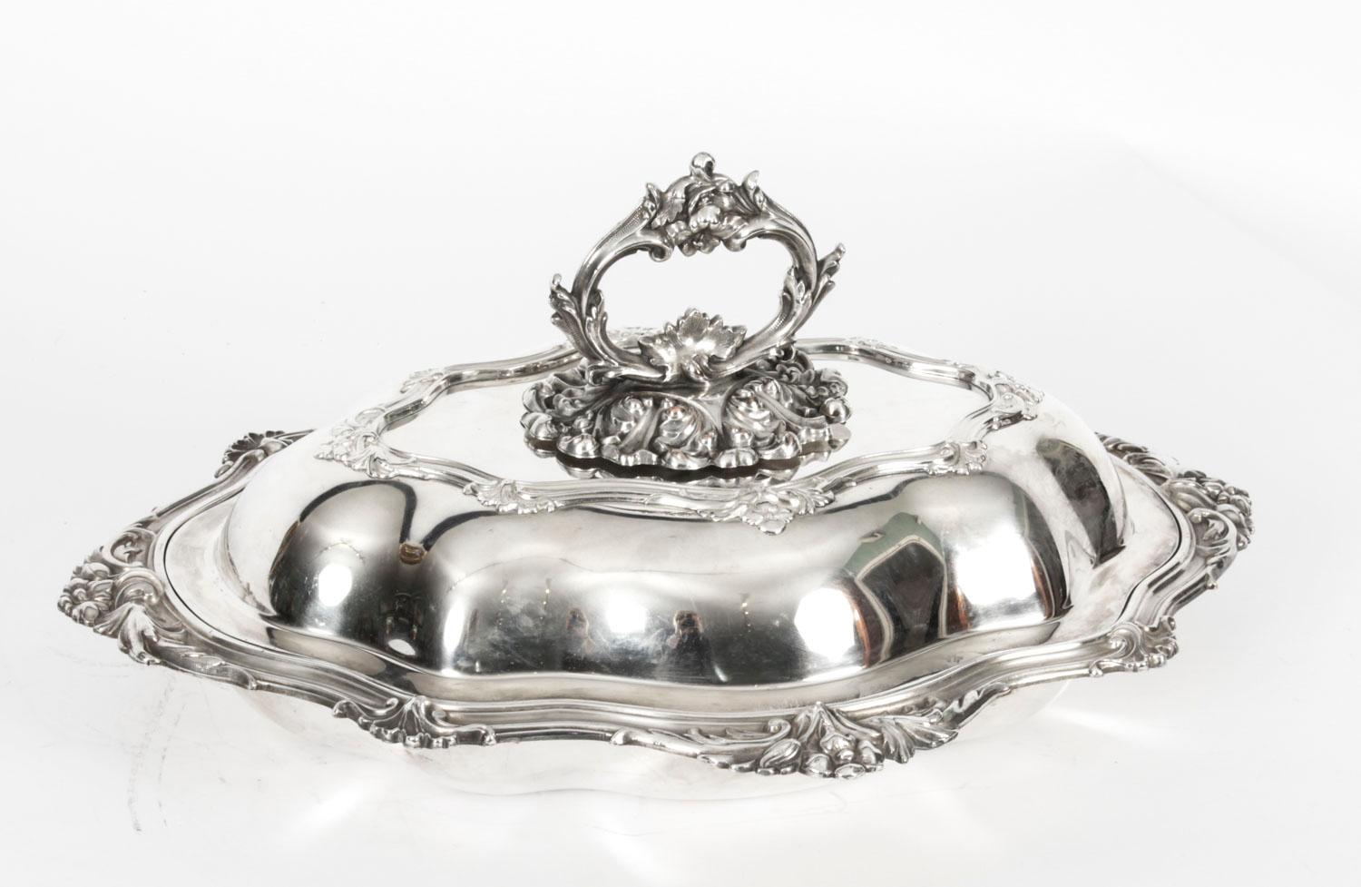 Victorian Antique Old Sheffield Silver Plate Entree Dish, 19th Century