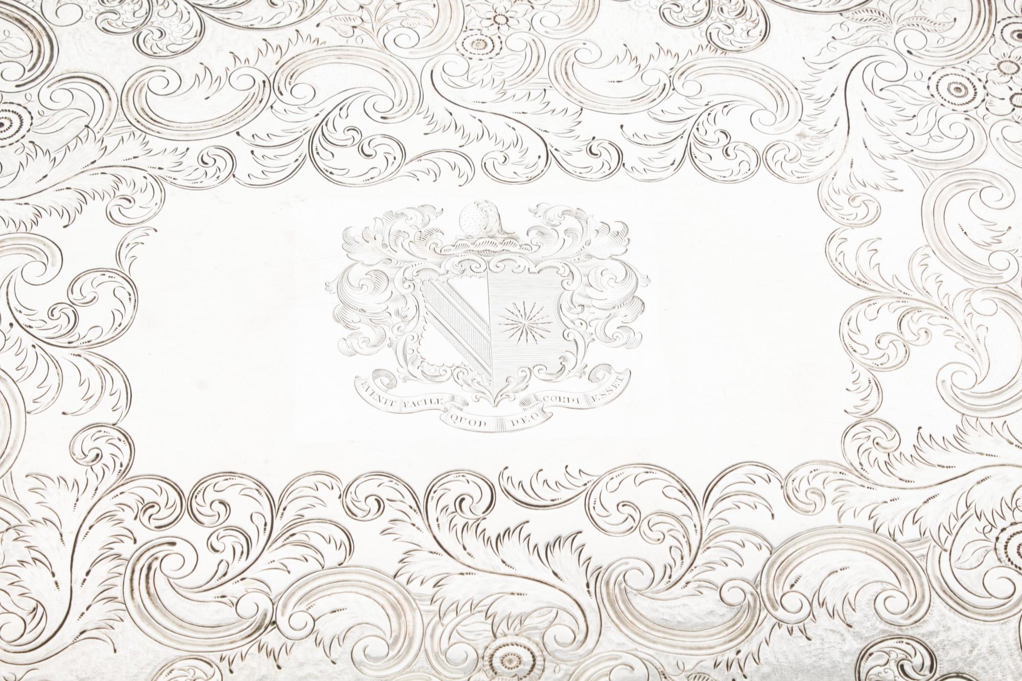 Antikes versilbertes Tablett aus Old Sheffield, George III.-Periode, 1780er Jahre im Zustand „Gut“ im Angebot in London, GB