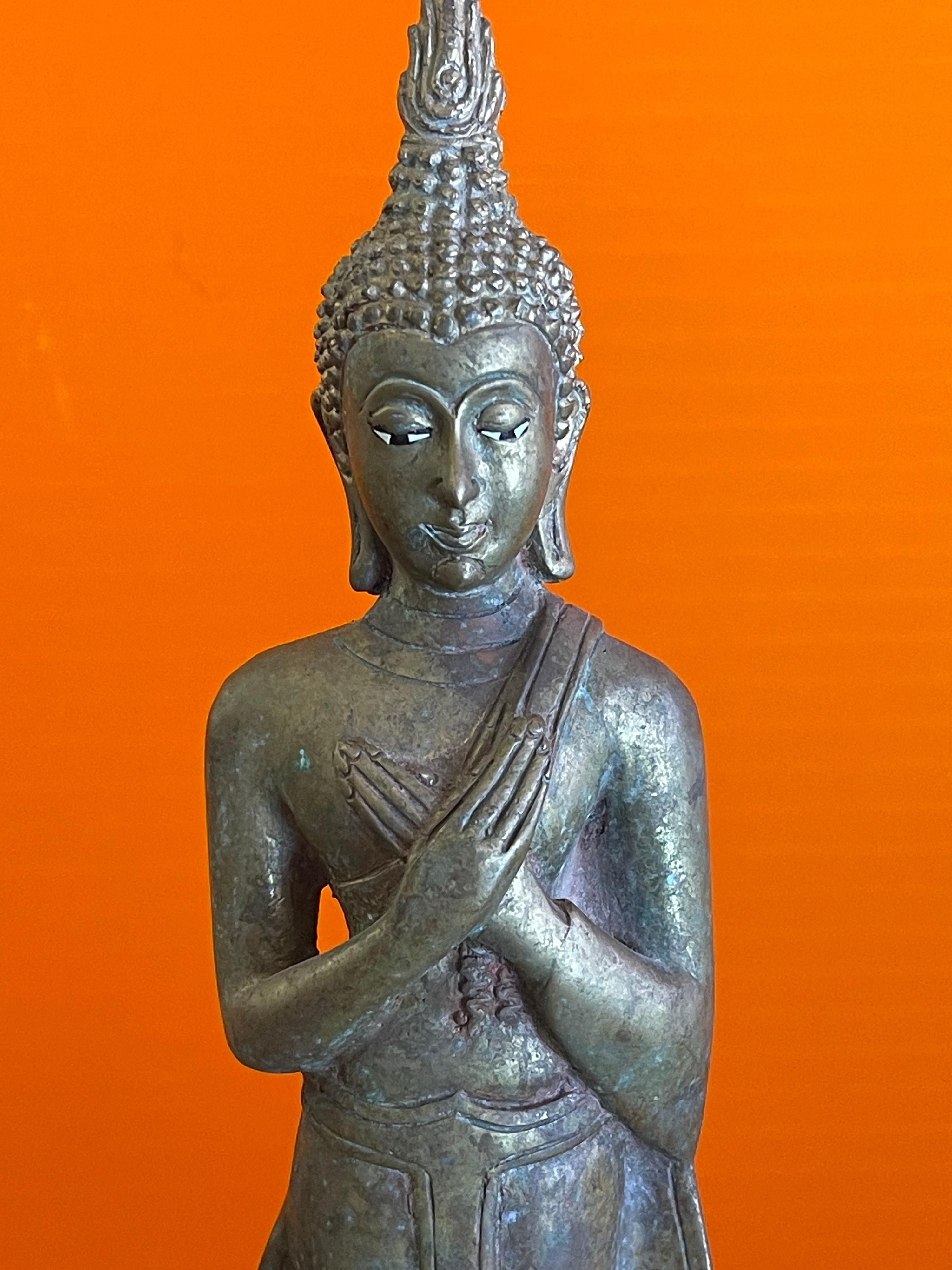 Antiker antiker Ayuttaya-Buddha aus gegossener Bronze aus altem Siam / Thai im Angebot 1