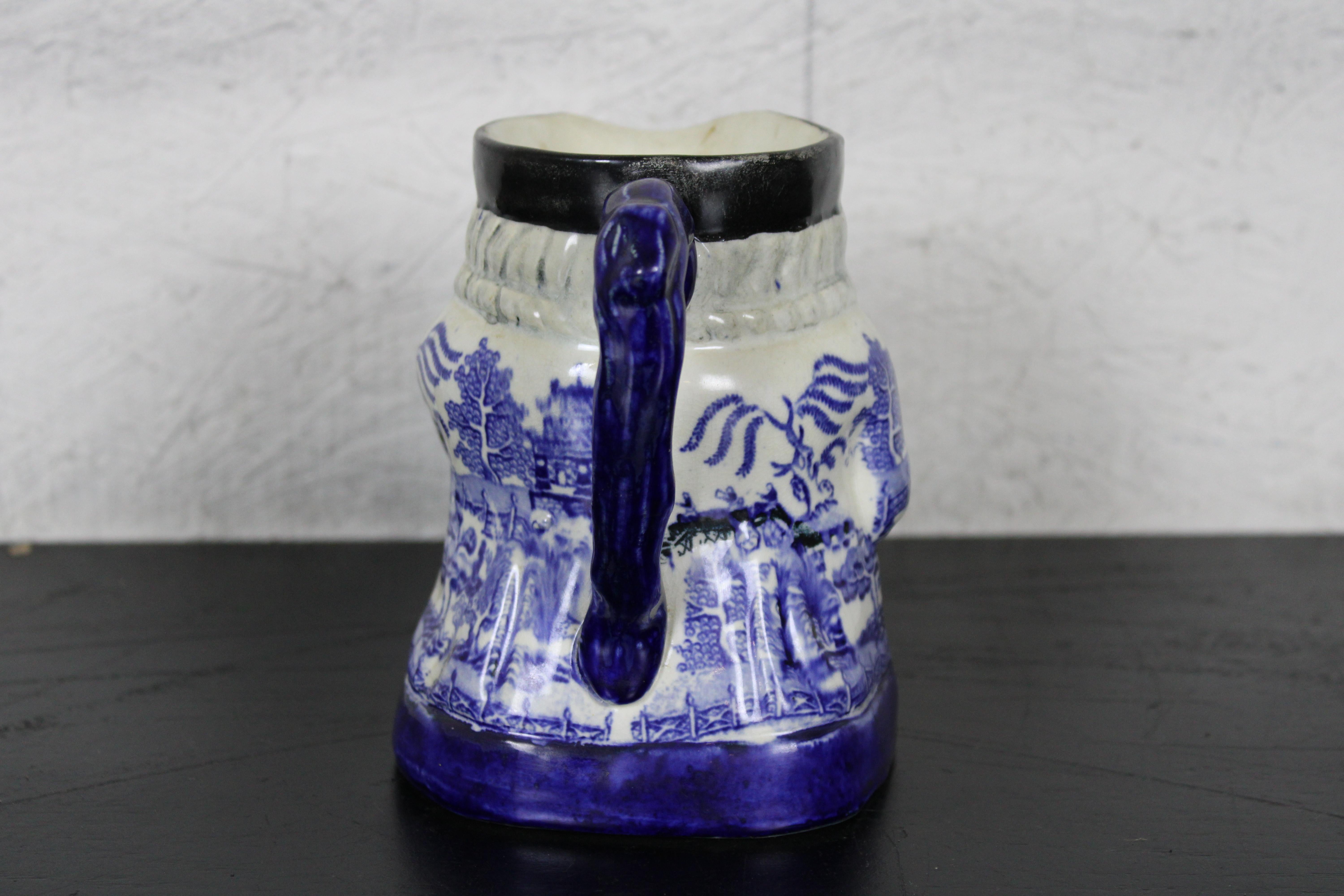 Antique Old Staffordshire Blue Willow Toby Jug Pitcher Colonial Englishman In Good Condition In Dayton, OH