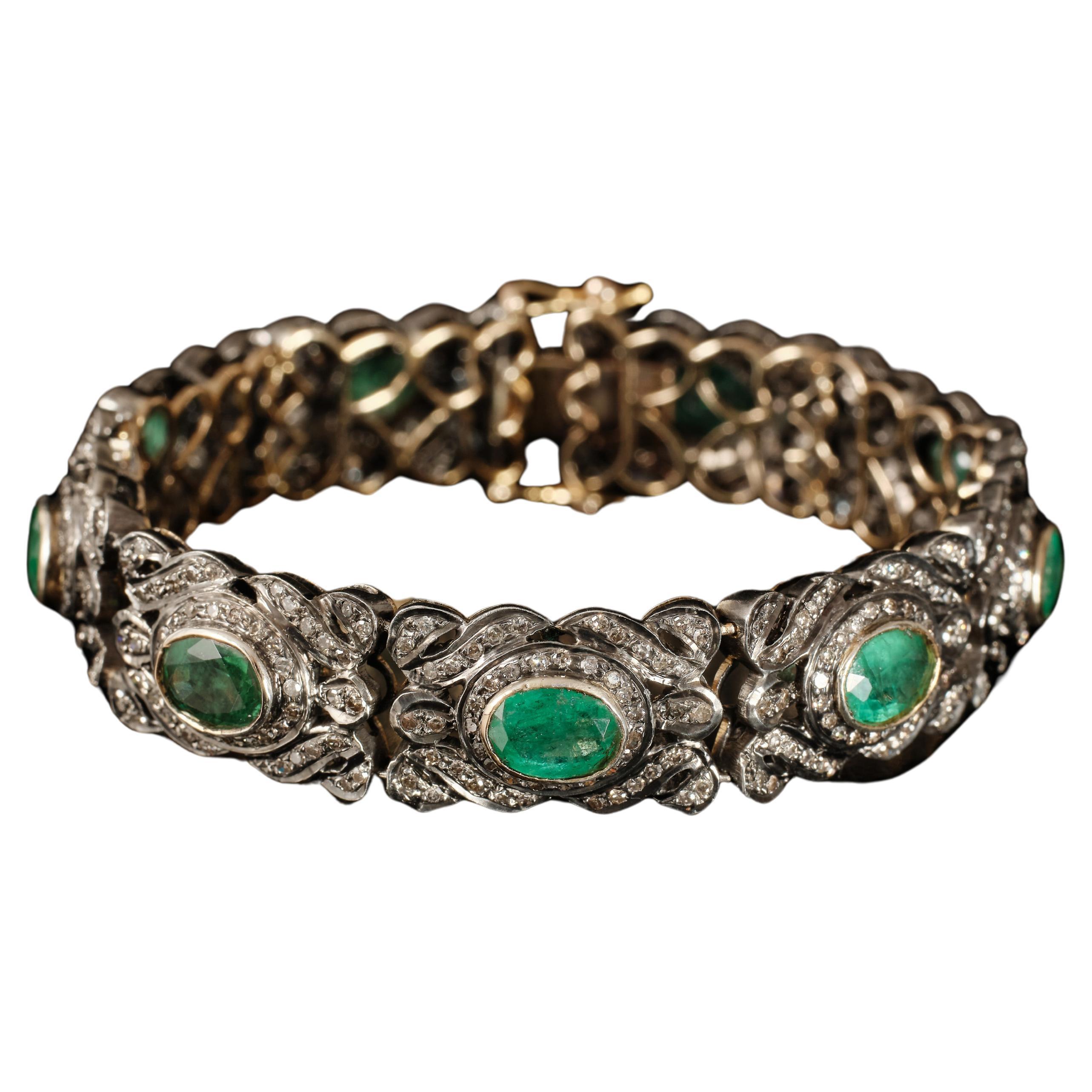 Antique old world belle époque emerald and diamond bracelet For Sale