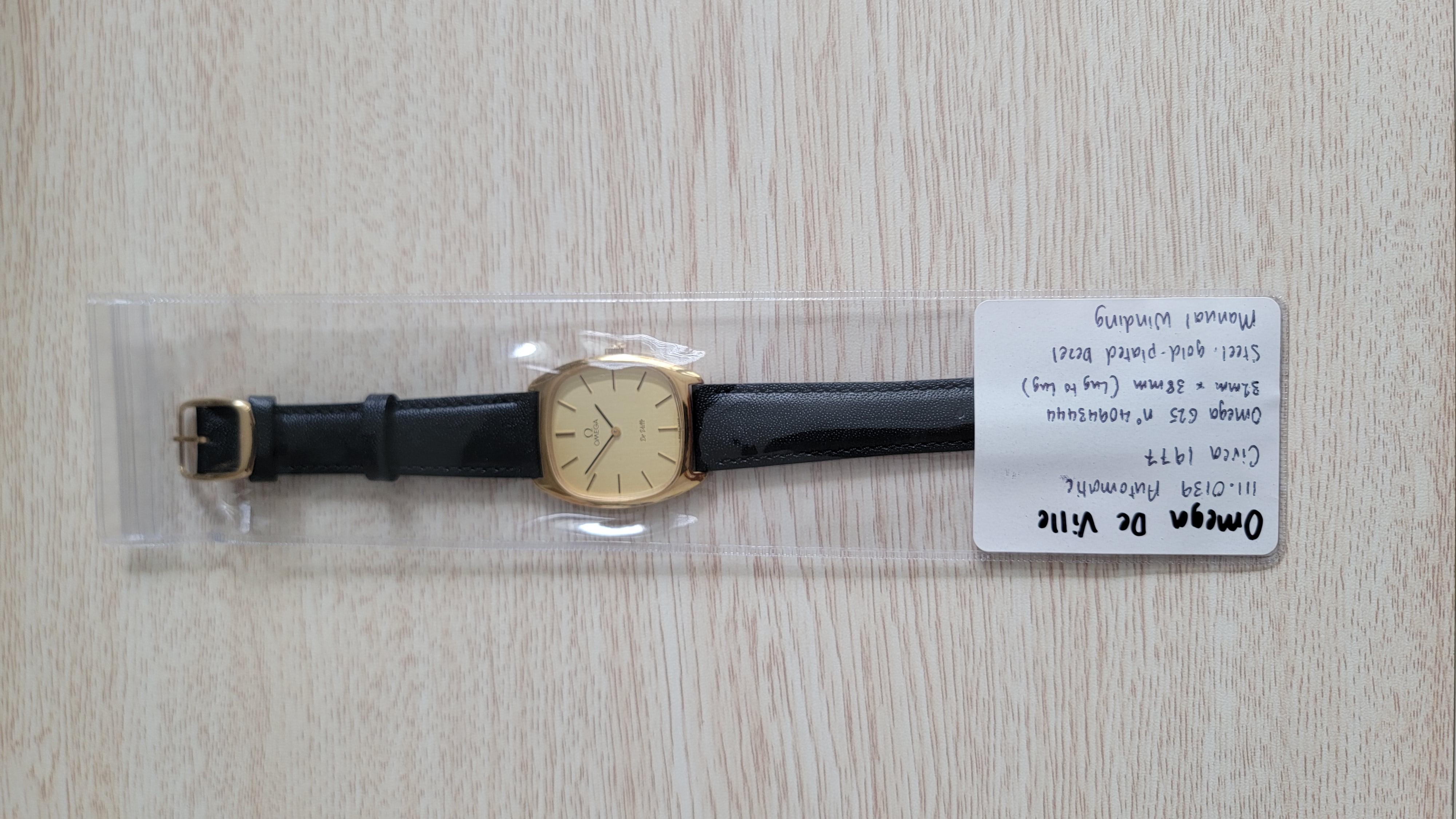 Antike Uhr Omega De Ville Automatik-Uhr mit Handaufzug, um 1977 für Damen oder Herren im Angebot