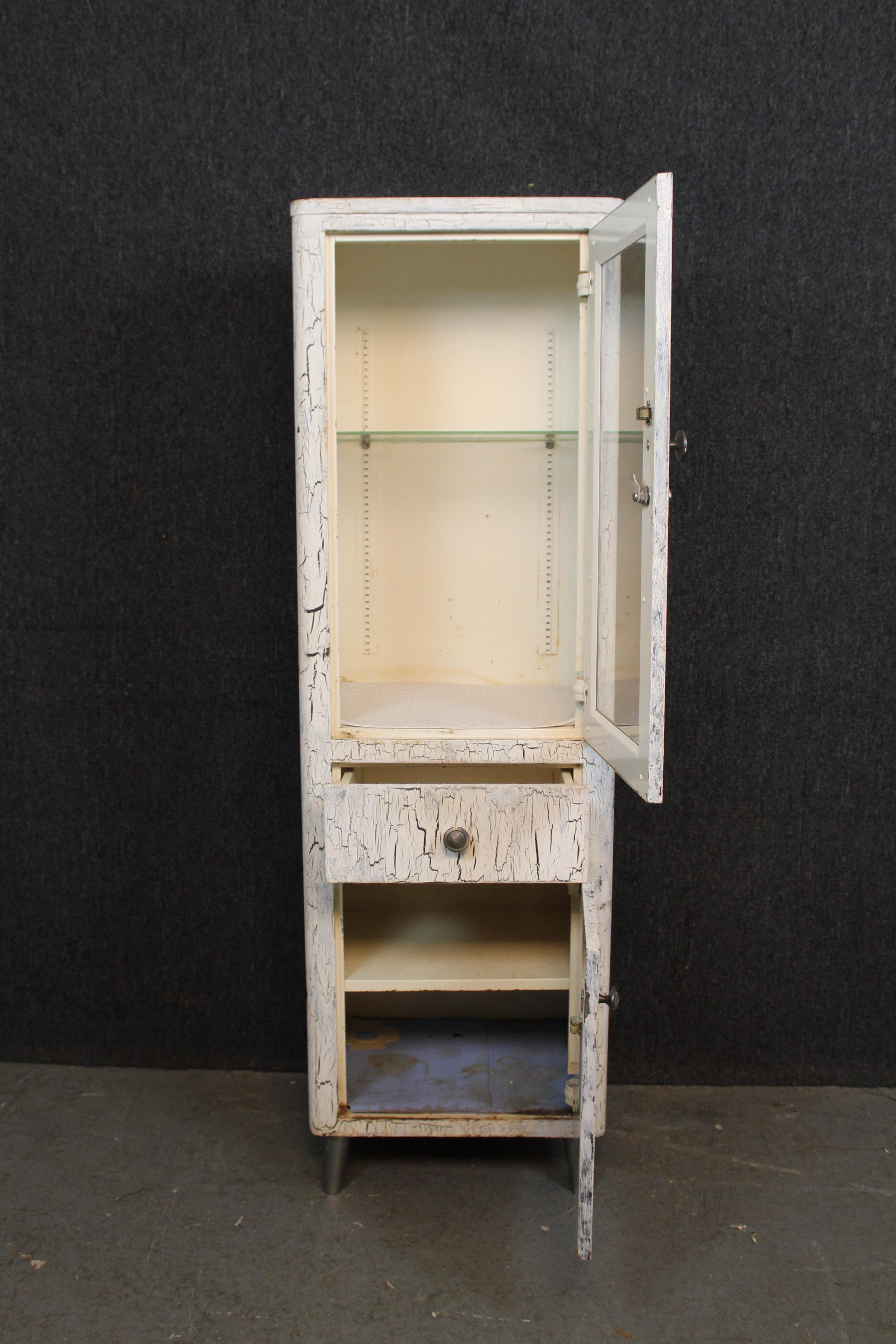 Antique One-of-a-Kind Distressed White Metal Medical Cabinet For Sale 3