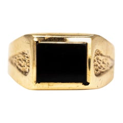 Antique Onyx and 9 Carat Gold Signet Ring