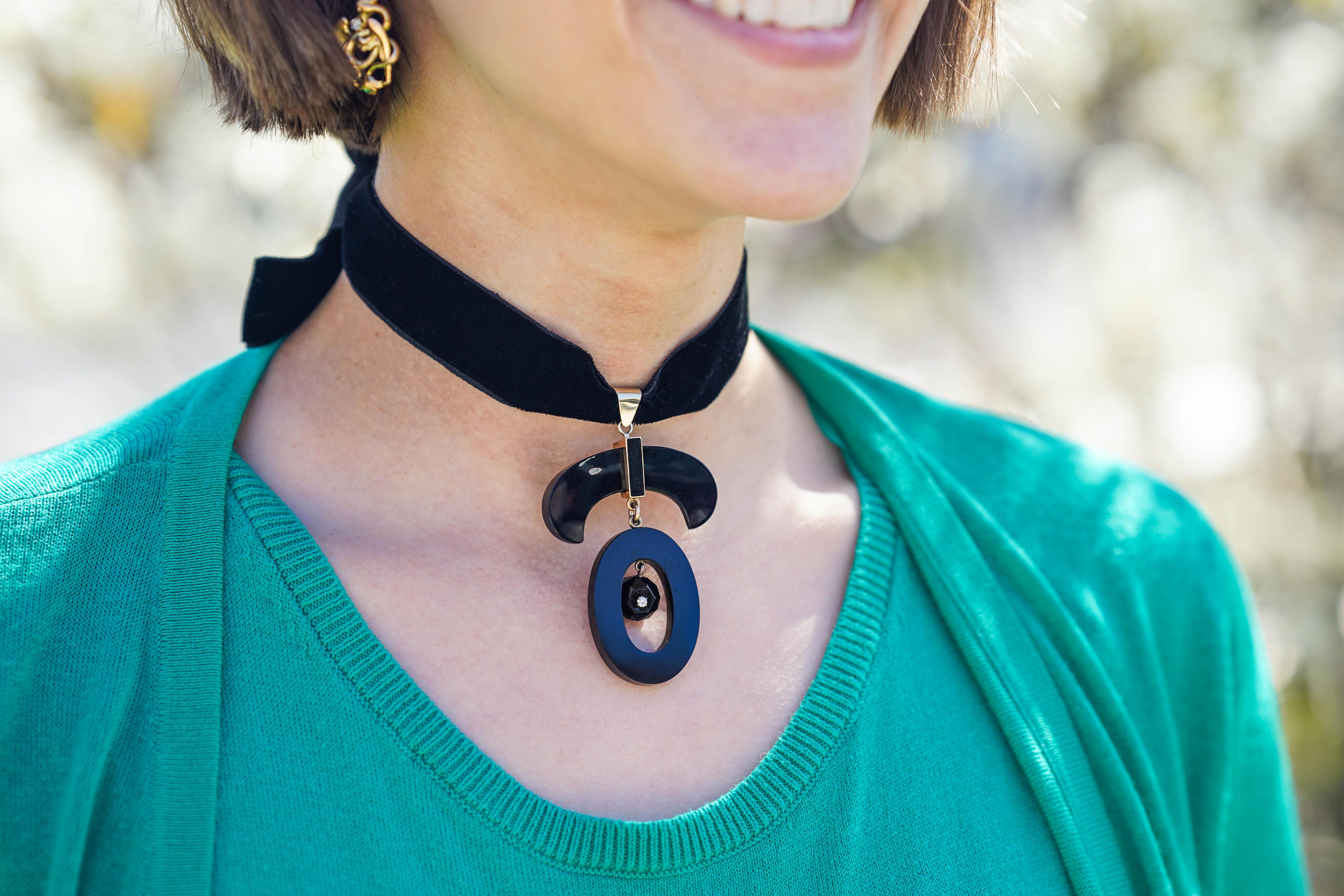 Women's Antique Onyx Conversion Pendant of 14k Gold For Sale