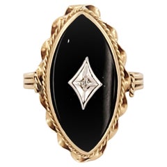 Antique Onyx
Diamond Ring Antique Onyx
Diamond Ring