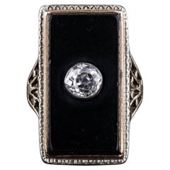 Antiker filigraner Onyx-Ring aus 14 Karat Gold