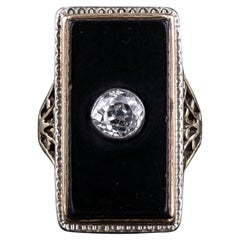 Anello antico in onice filigranato in oro 14k
