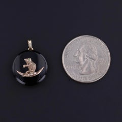 Antique Onyx Frog Pendant of 14k Gold