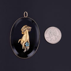 Antique Onyx Hand Pendant of 9ct Gold, Circa 1870s