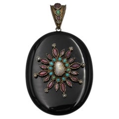 Pendant Necklaces