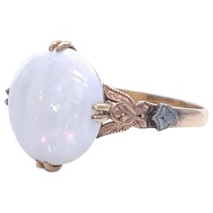 Antique Opal 18 Karat Gold Ring