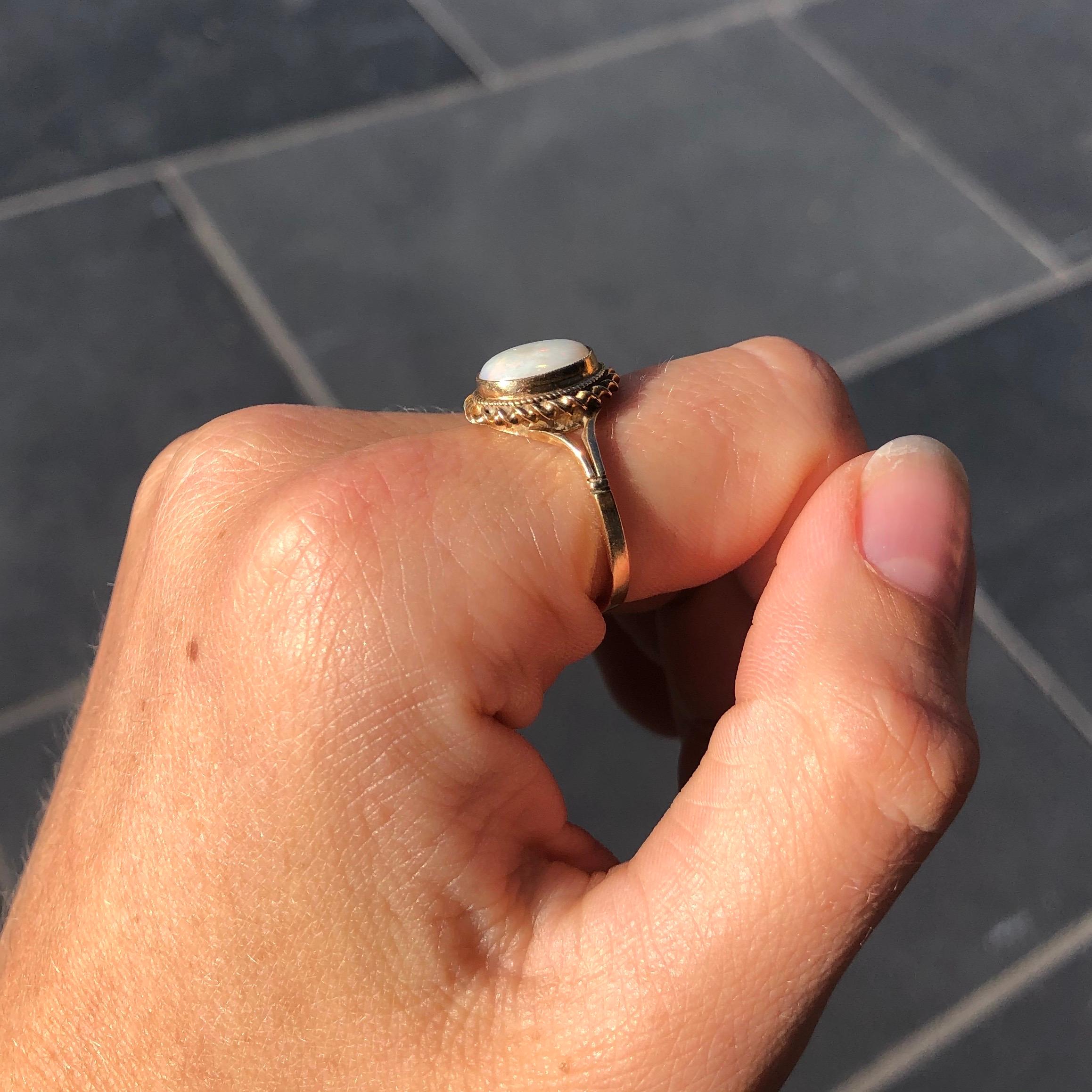 Antique Opal and 9 Carat Gold Ring 2