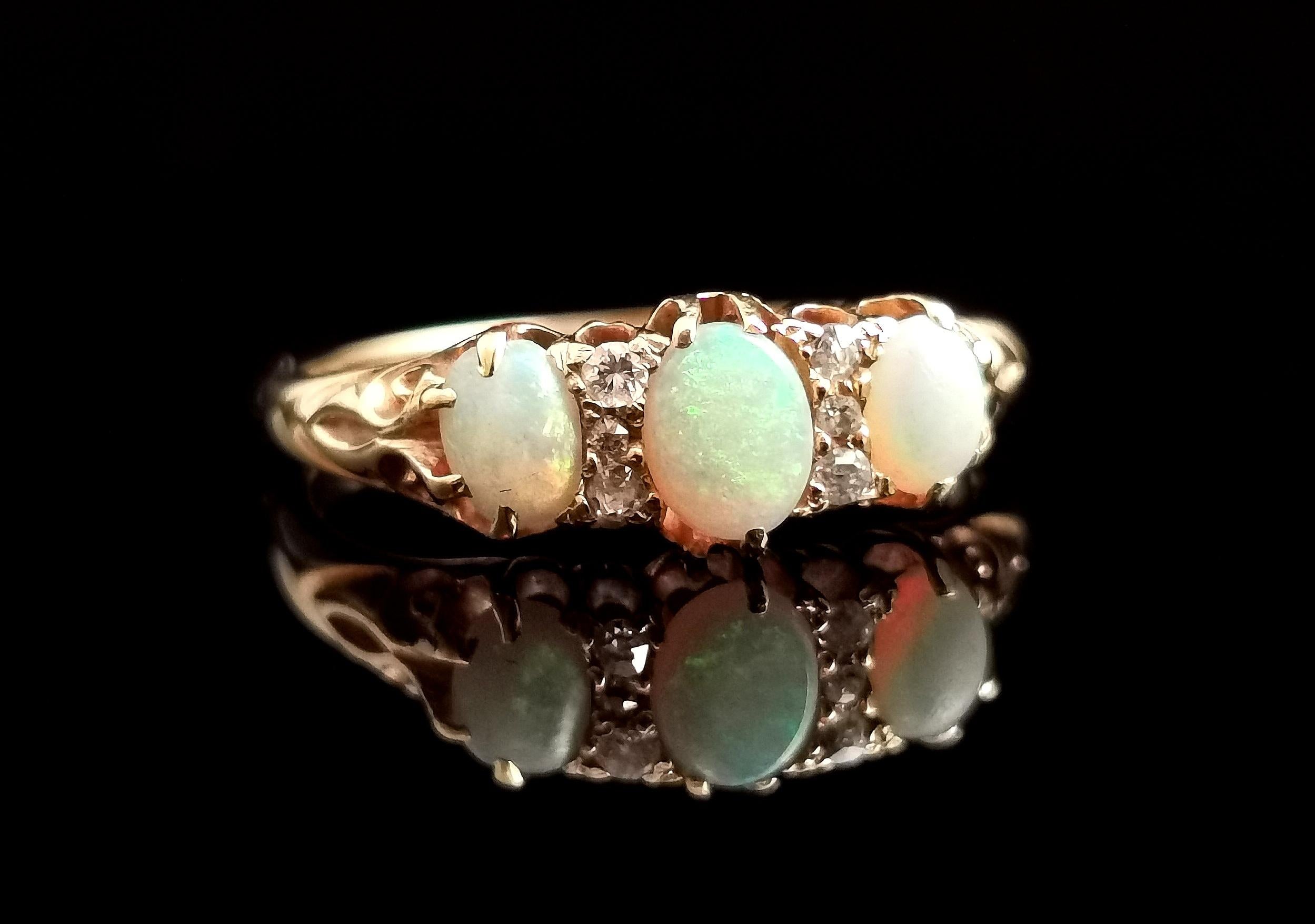 Antique Opal and Diamond ring, 18k yellow gold, Edwardian  4