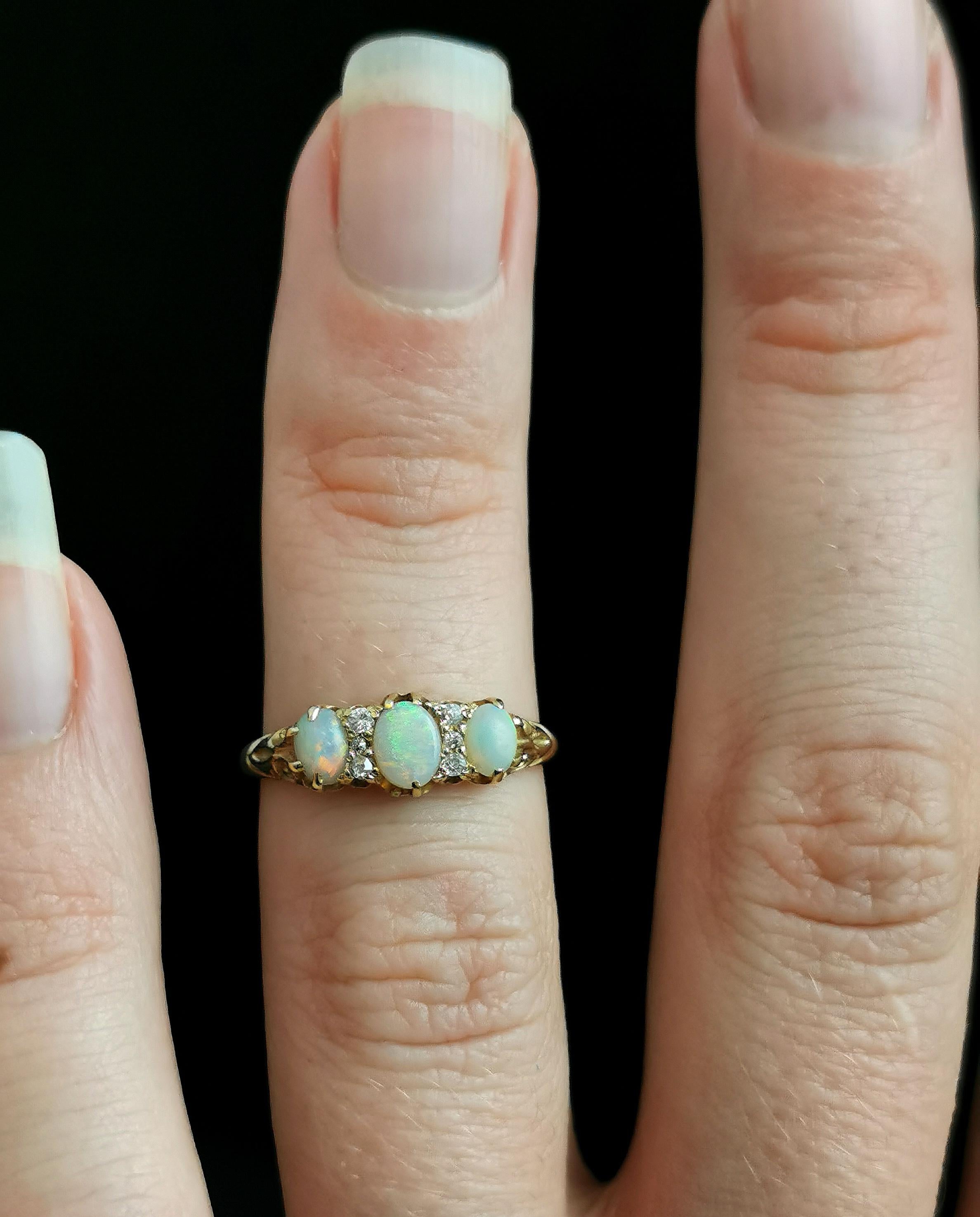 Antique Opal and Diamond ring, 18k yellow gold, Edwardian  5