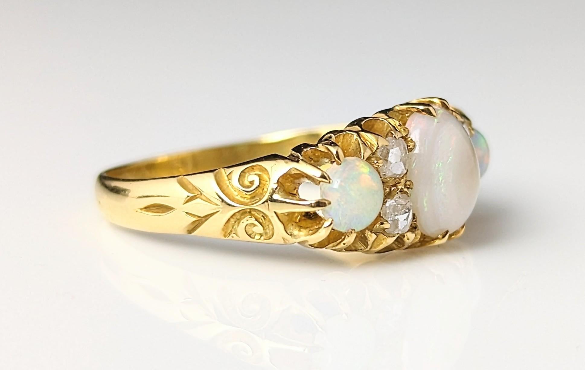 Antique Opal and Diamond ring, 18k yellow gold, Edwardian  For Sale 8