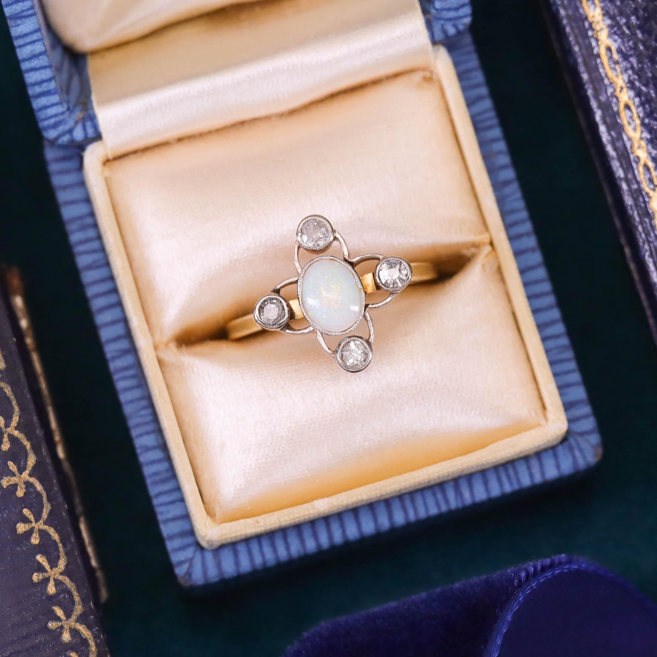Antique Opal and Diamond Ring of 14k Gold In Good Condition For Sale In Lewisburg, PA