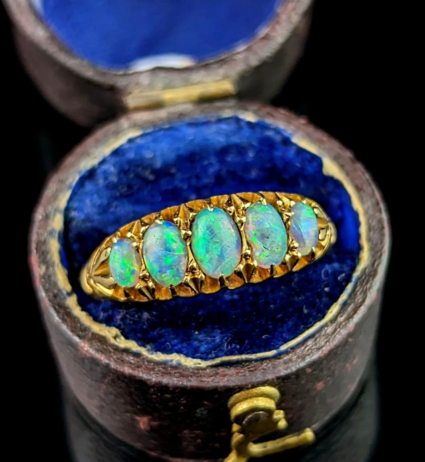 Antique Opal five stone ring, 18k yellow gold  6