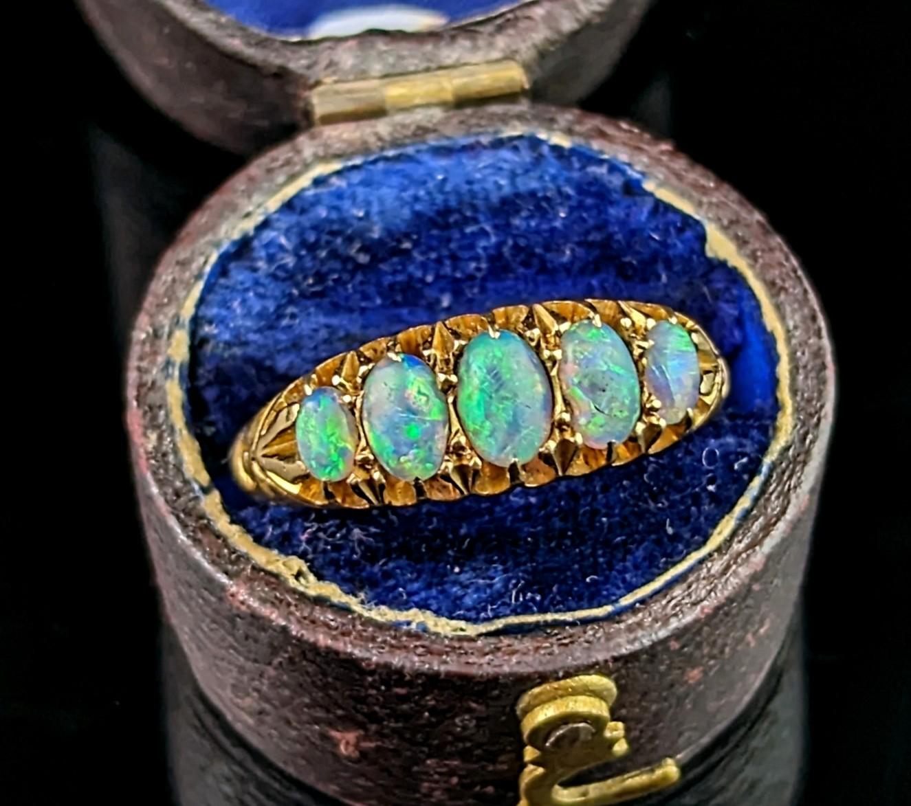 Edwardian Antique Opal five stone ring, 18k yellow gold 