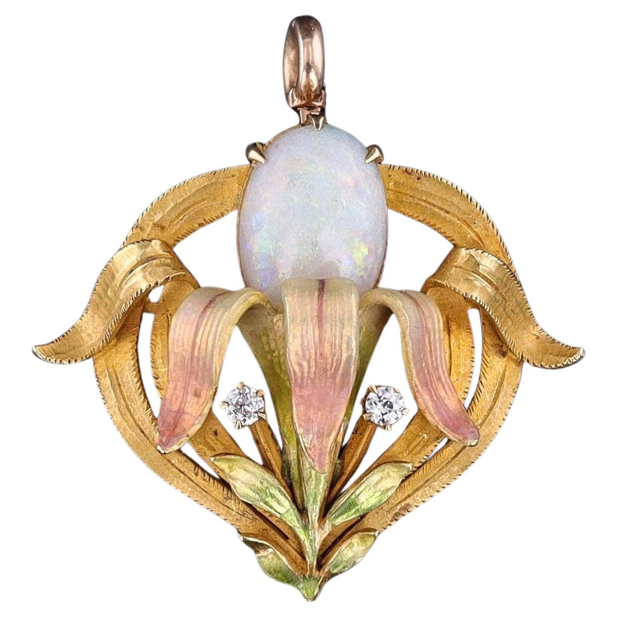 Antique Opal Flower Pendant of 14k Gold