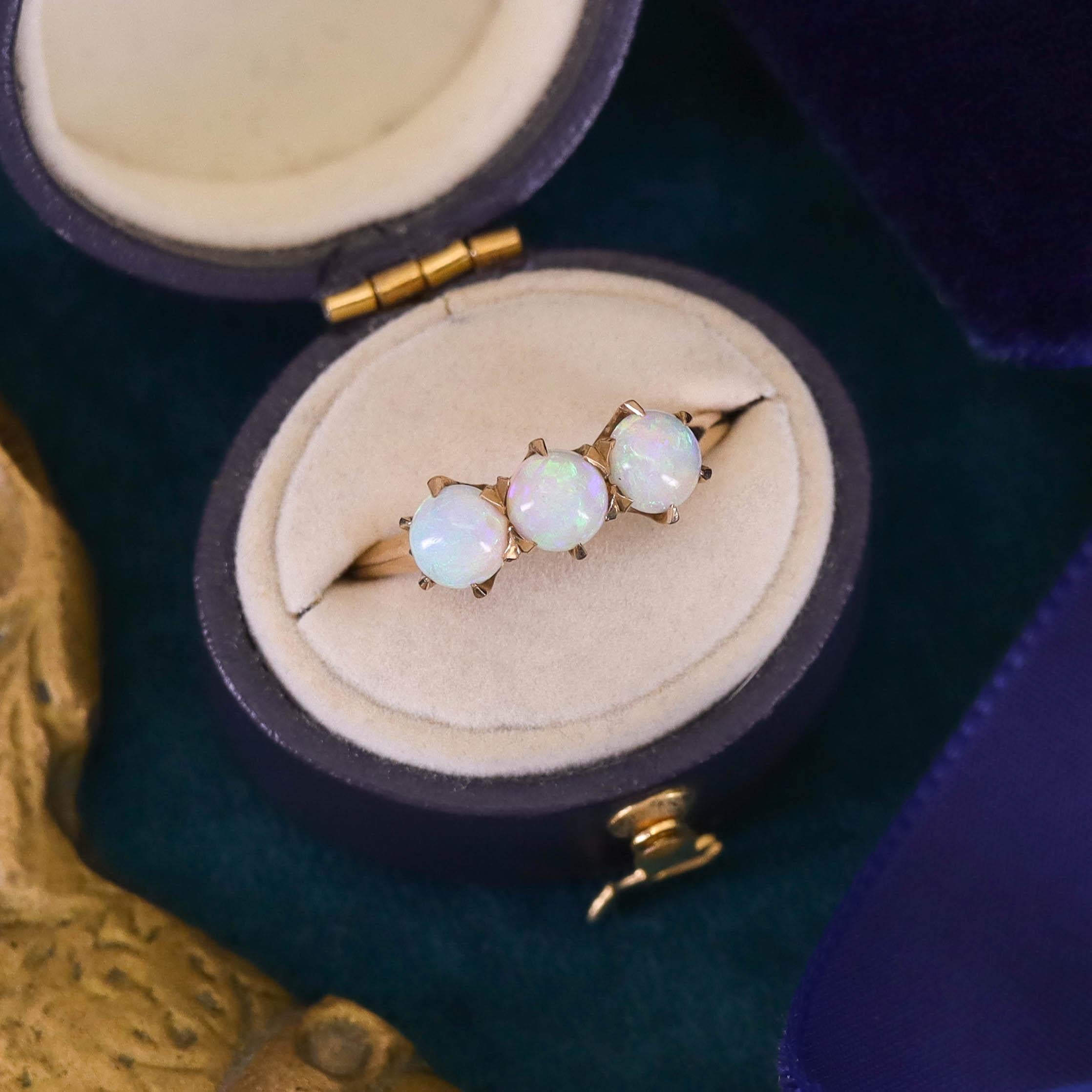 Bague ancienne en or 14k avec opale 4