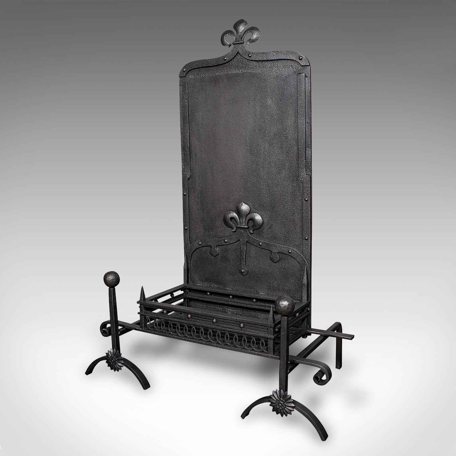 Chimenea antigua de hogar abierto, inglesa, cesta de fuego, morillos, victoriana, c.1900 Victoriano tardío en venta