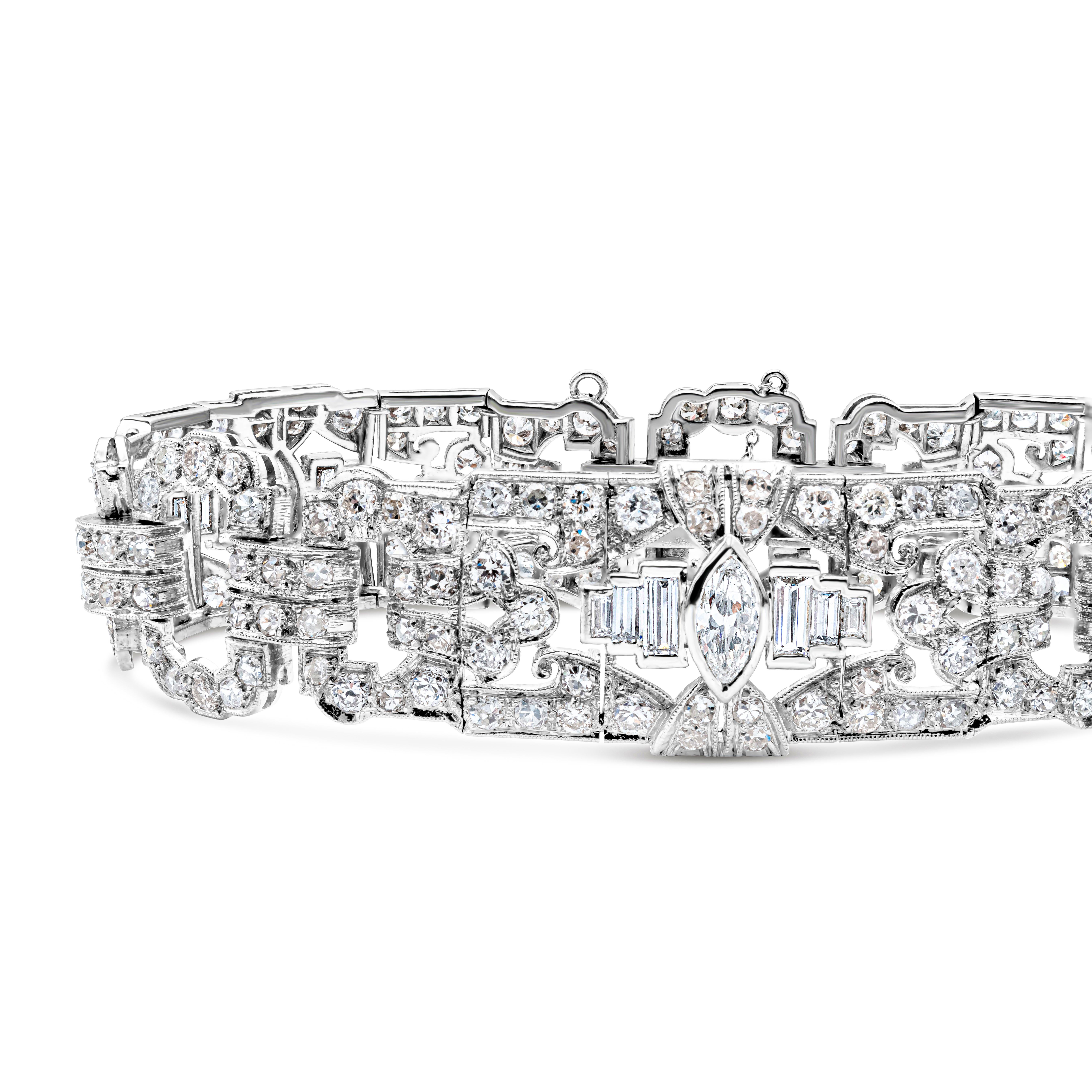 Taglio misto Antico bracciale Art Deco con diamanti taglio fantasia a lavorazione aperta da 14,30 carati in platino in vendita
