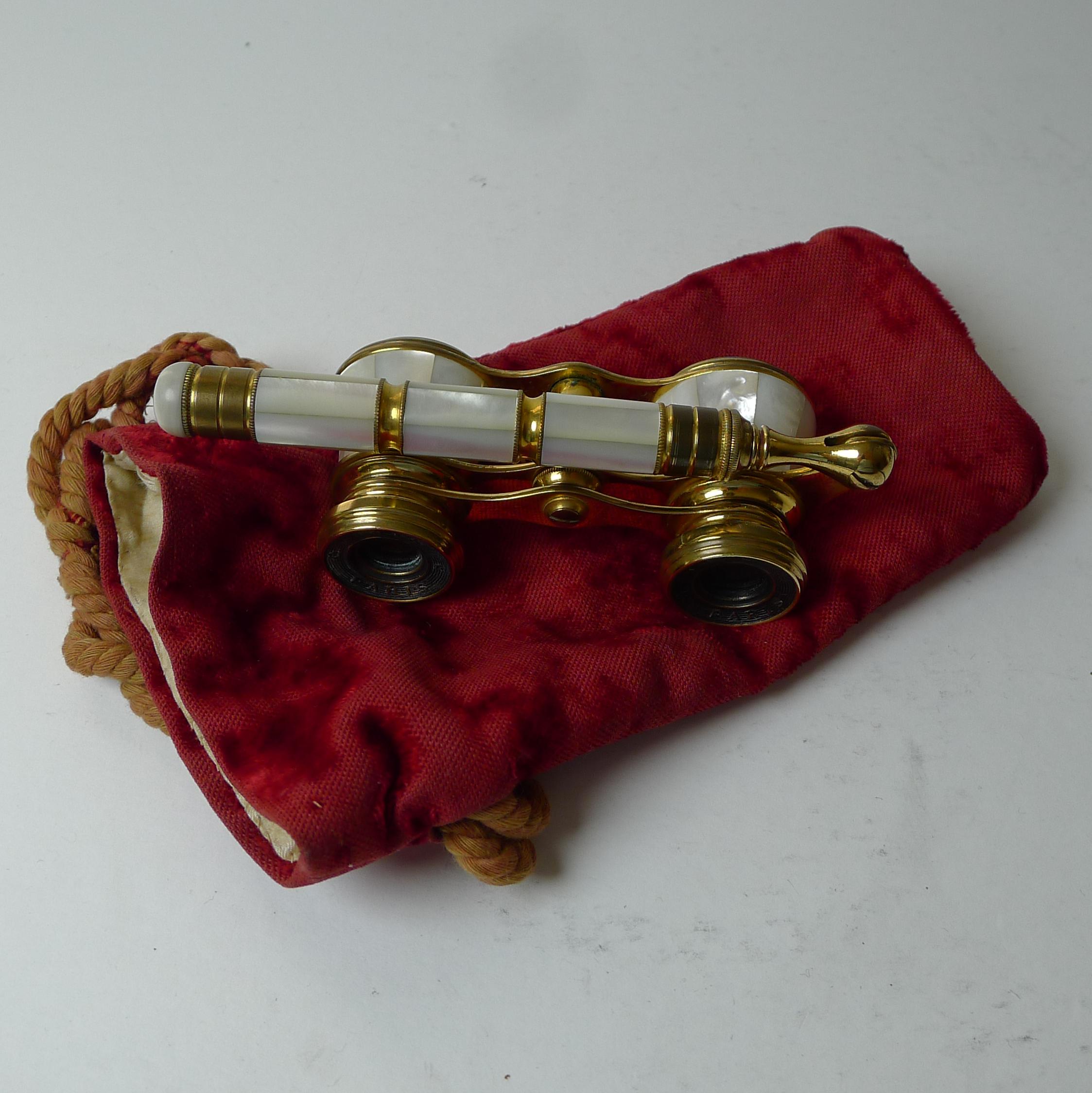 Antique Opera Glasses, Mother of Pearl C.1900, Signed, Iris, Paris 5
