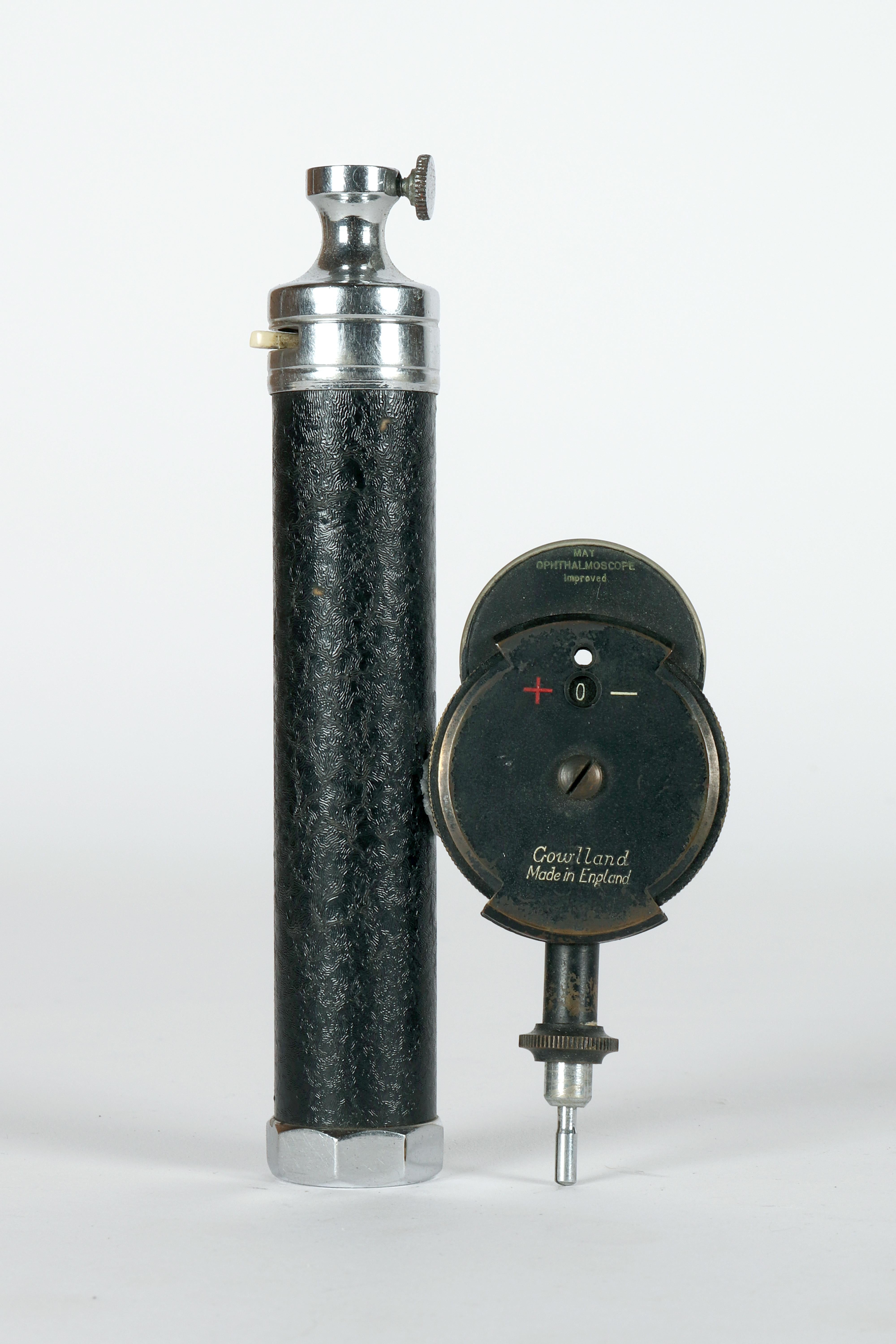 Ophtalmoscope antique Gowllands 'mai ophtalmoscope amélioré'. Angleterre, 1940. en vente 4