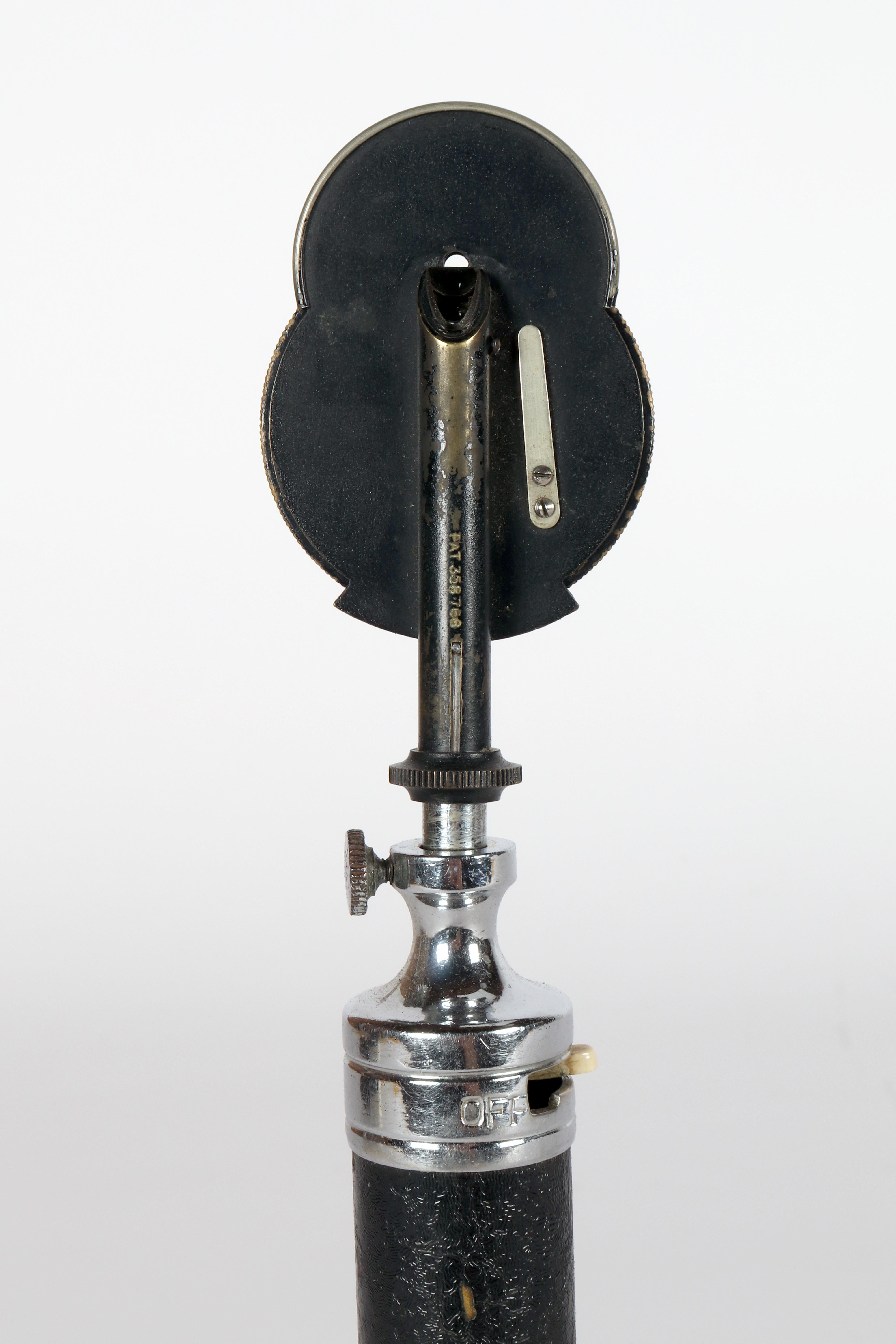 Métal Ophtalmoscope antique Gowllands 'mai ophtalmoscope amélioré'. Angleterre, 1940. en vente