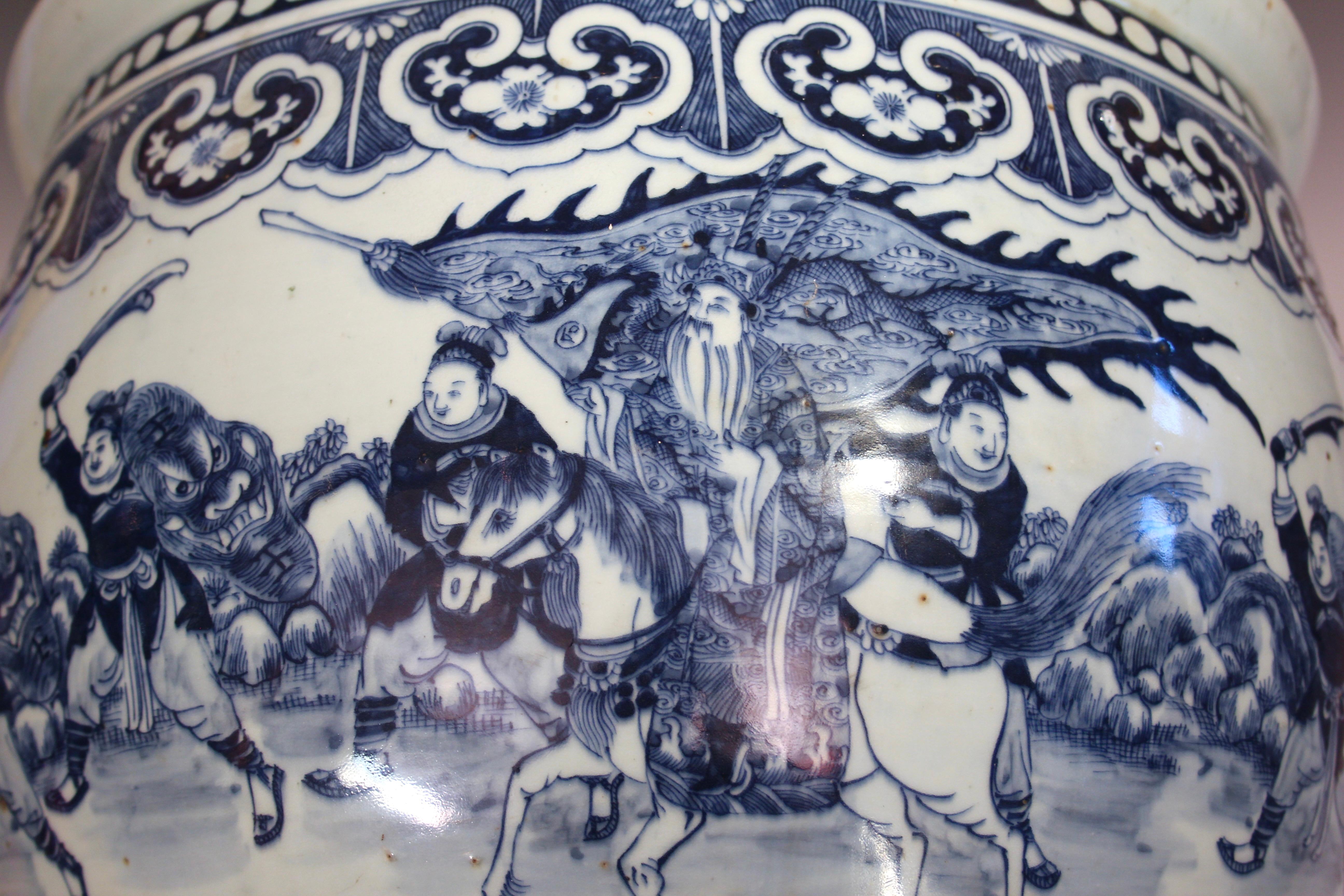 Antique or Old Chinese Porcelain Jardiniere Planter Large Blue & White 18x18