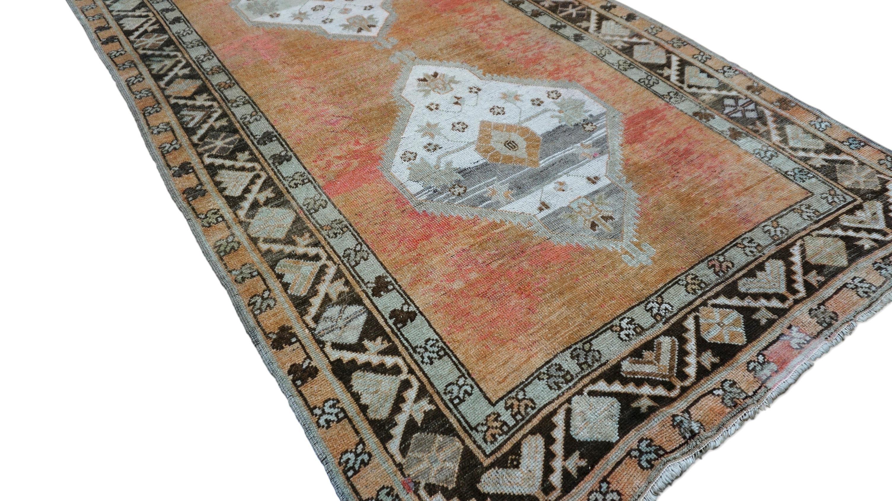 Antiker orange-rosa Osuhak-Woll-Läufer 4'11''x22'4'' (Handgeknüpft) im Angebot