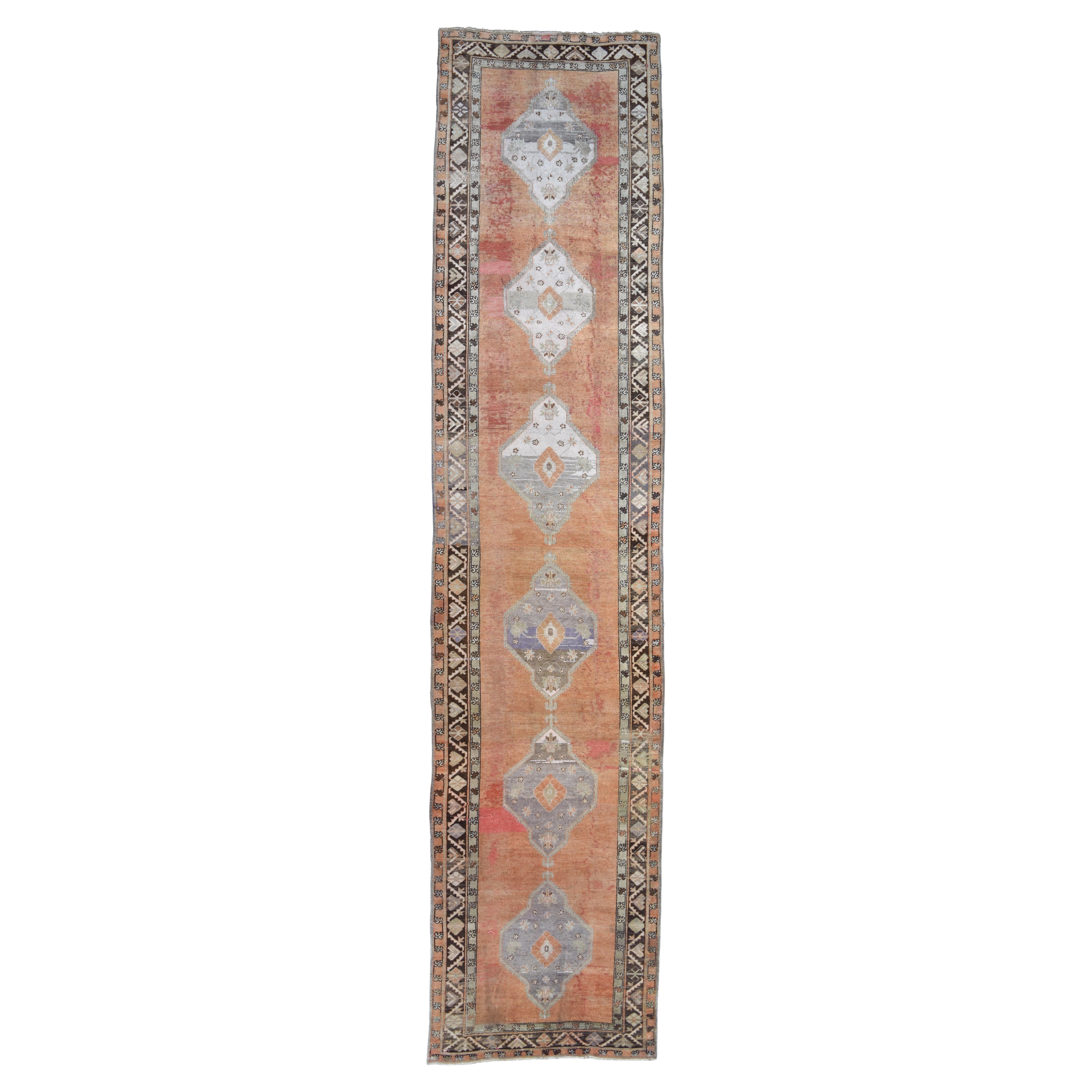 Tapis de couloir Osuhak orange et rose antique 4'11''x22'4''