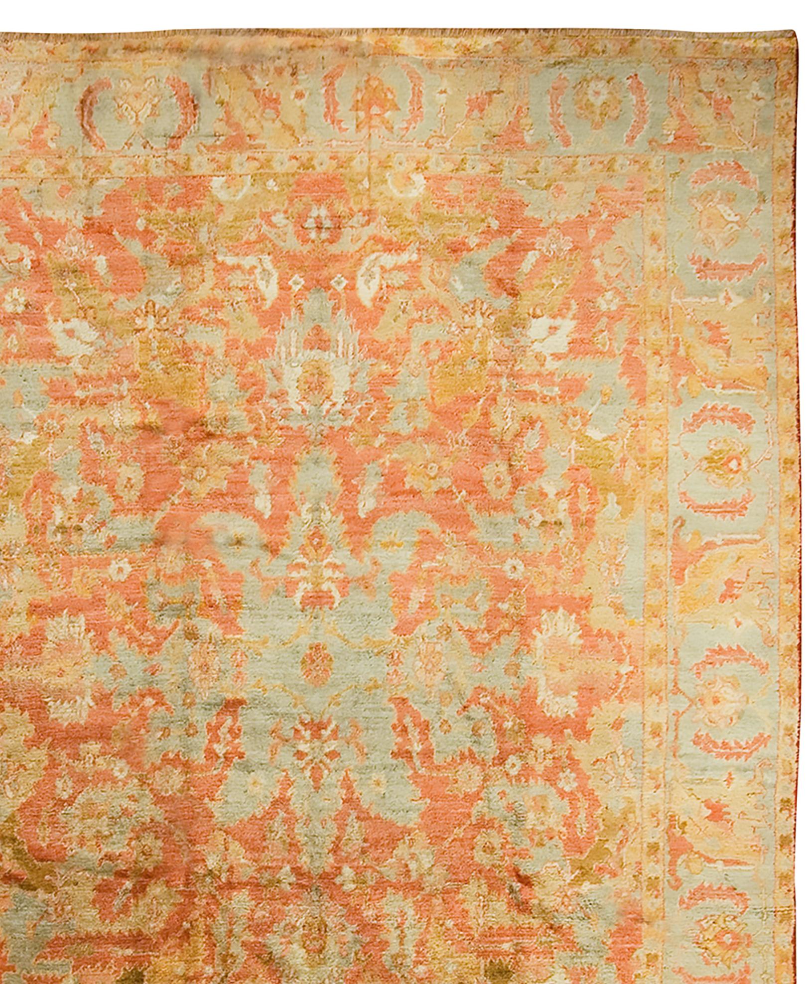 Antiker türkischer Oushak-Teppich in Orange Angora (Wolle) im Angebot