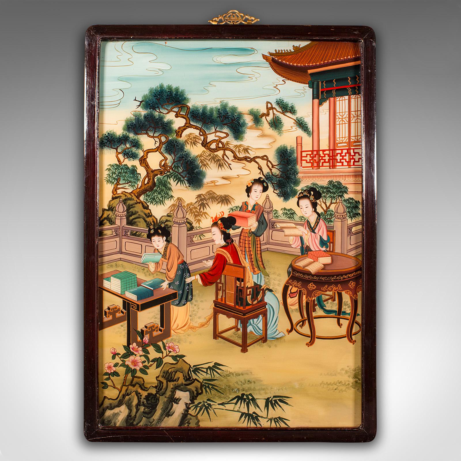 
This is a tall antique Oriental art scene. A Chinese, reverse painted glass panel, dating to the late Victorian period, circa 1900.

Appealing Victorian Chinoiserie, with fine detail and delightful colour
Displaying a desirable aged patina and in