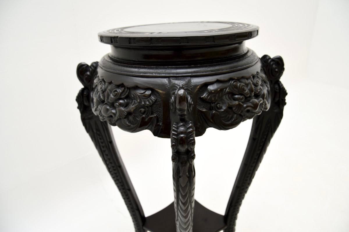 Antigua Mesa Auxiliar Oriental de Madera Tallada / Soporte para Plantas en Bueno Estado en London, GB