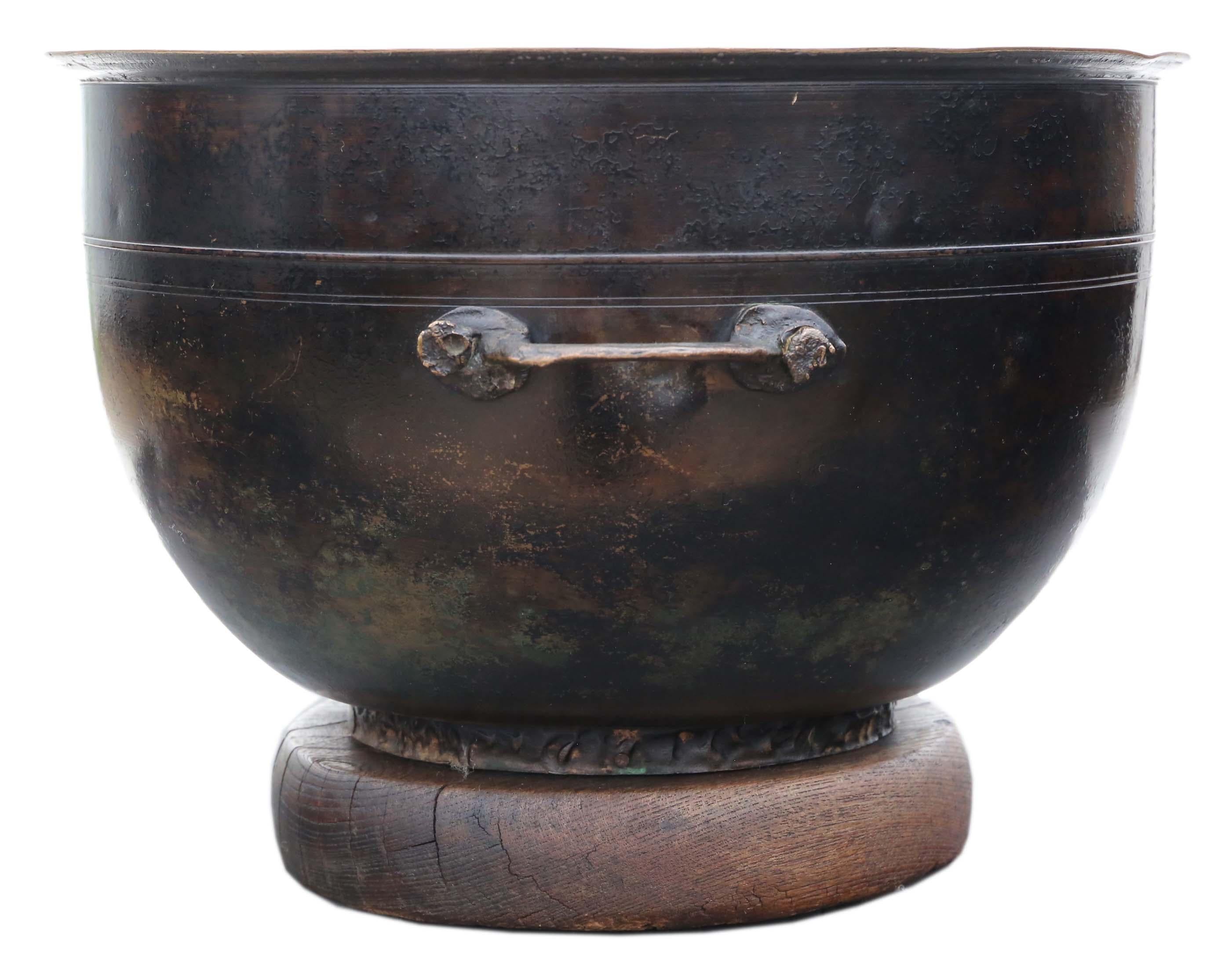 Antique Oriental Japanese Large Fine Quality Bronze Bowl Planter Jardinière Cens In Good Condition In Wisbech, Cambridgeshire