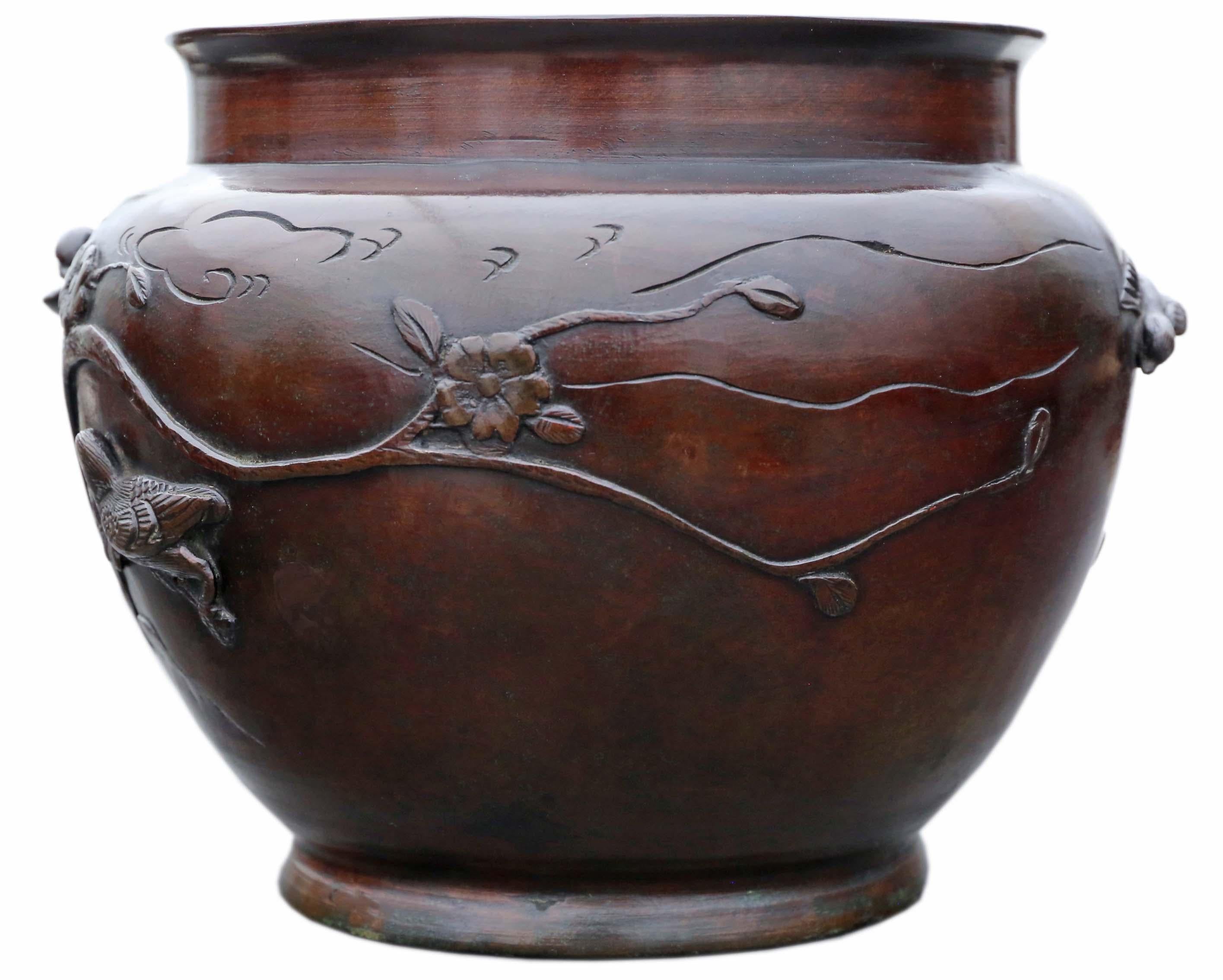 19th Century Antique Oriental Japanese Large Fine Quality Bronze Bowl Planter Jardinière For Sale